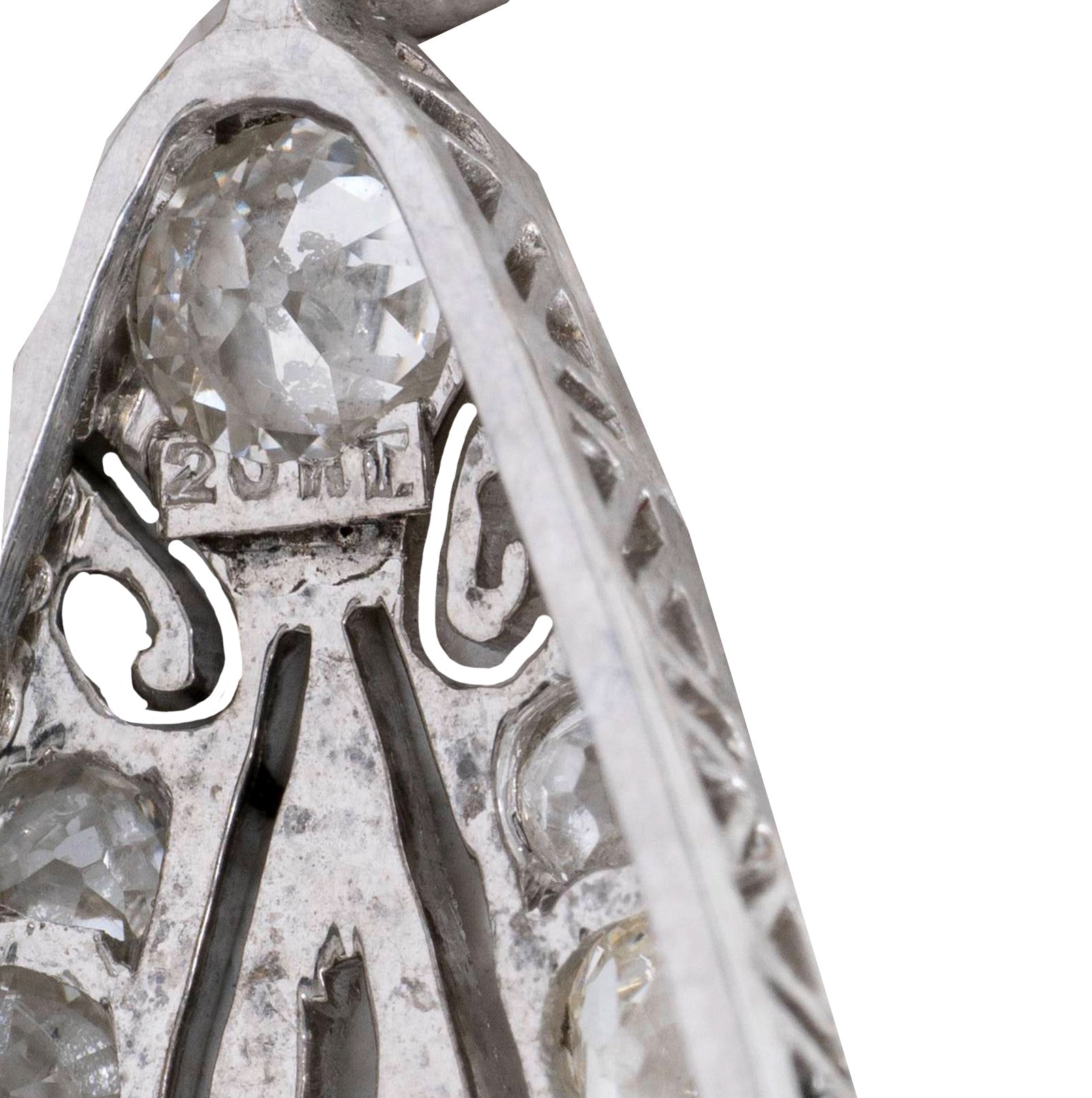 Marcus & Co. Art Deco 3.60 CTW Diamond 20 Karat White Gold Antique Foliate Pendant Station Necklace