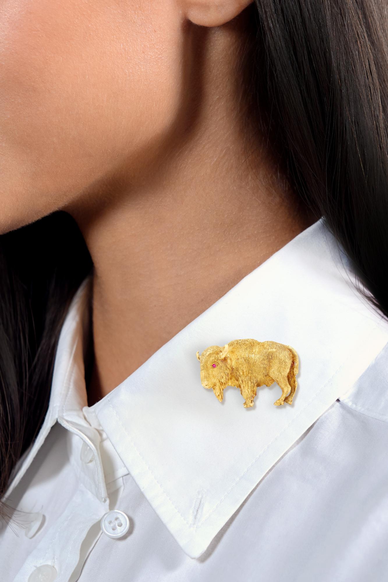 1960's Ruby 18 Karat Yellow Gold Vintage Bison Brooch
