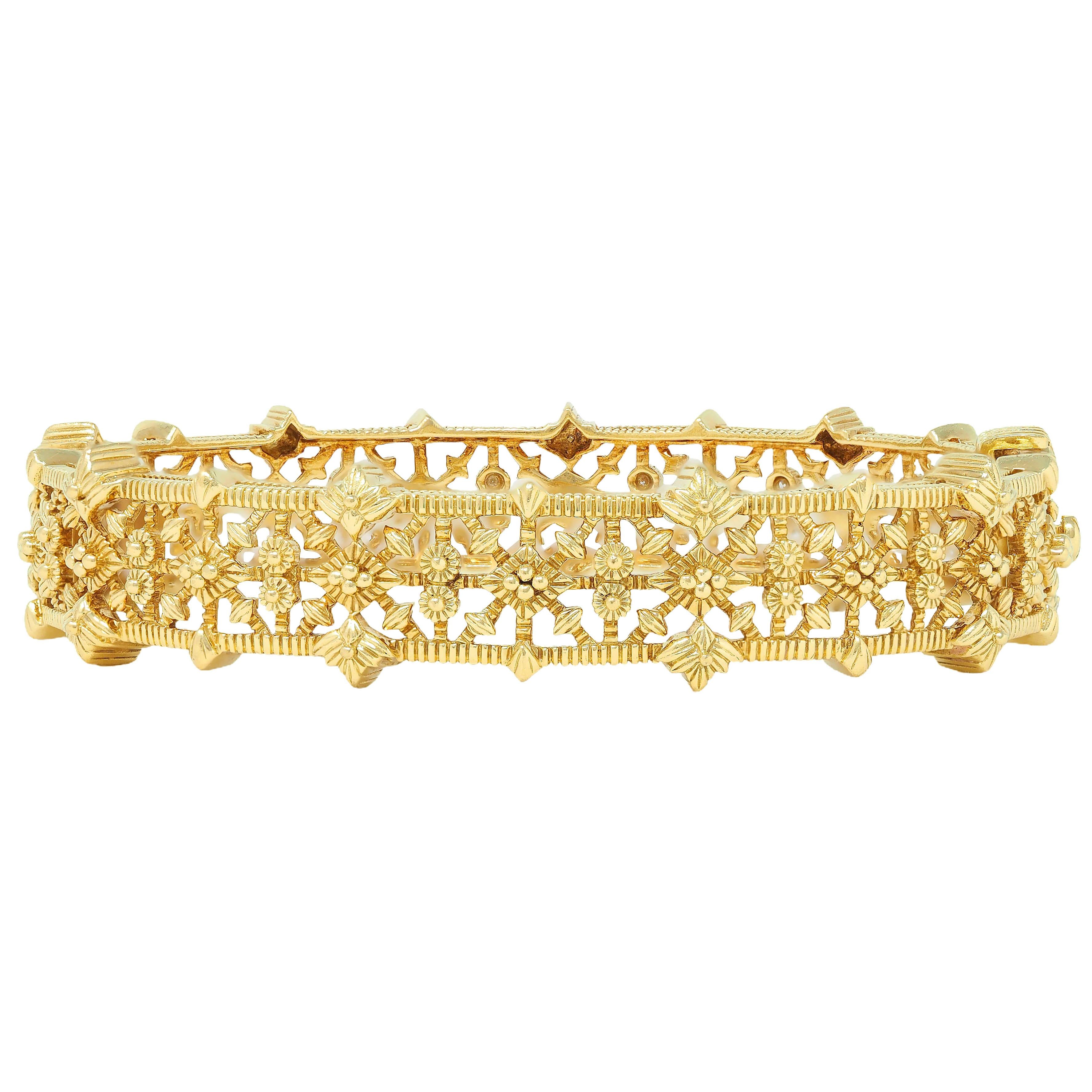 Judith Ripka Contemporary 0.96 CTW Diamond 18K Gold Foliate Bangle Bracelet