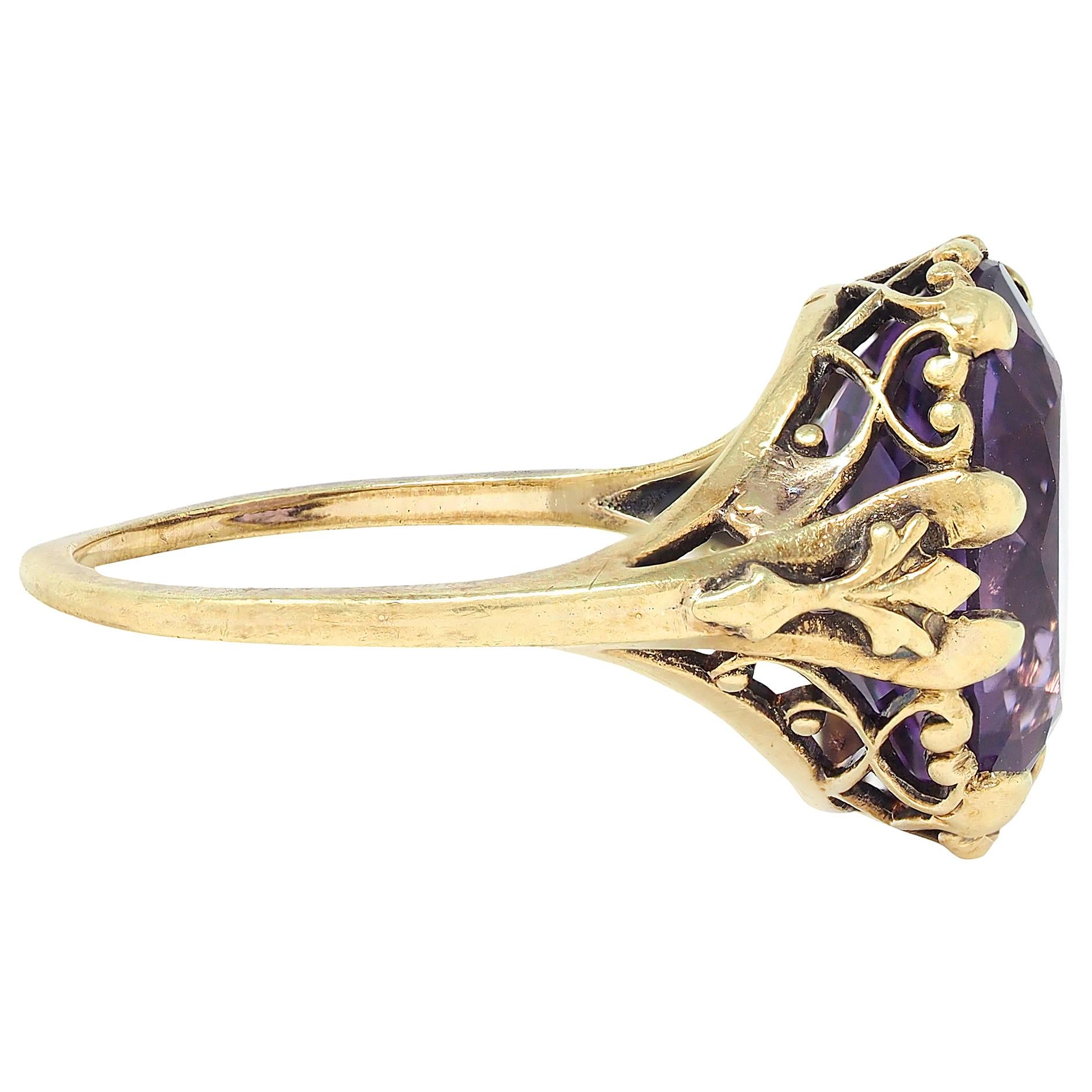Early Art Deco 4.85 CTW Amethyst 14K Yellow Gold Heart Filigree Cocktail Ring