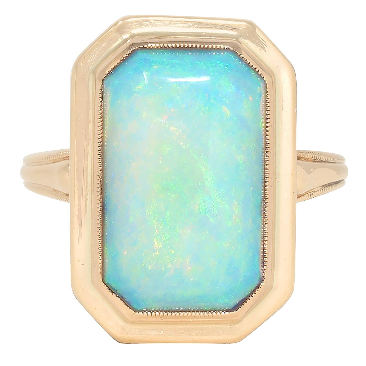 Early Art Deco Opal 14 Karat Yellow Gold Antique Cocktail Ring