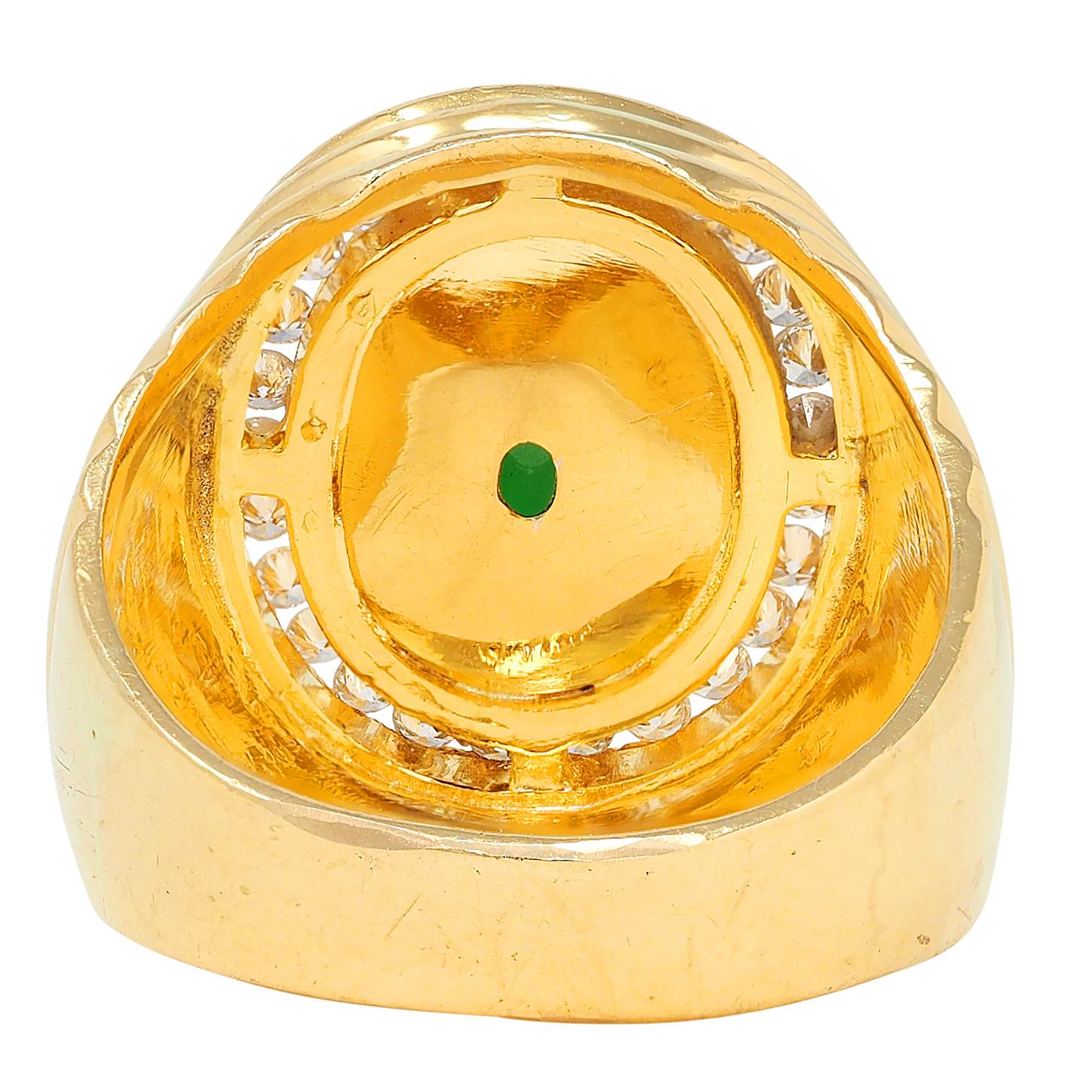 1980's Jade Diamond 20 Karat Yellow Gold Vintage Fluted Dome Unisex Ring