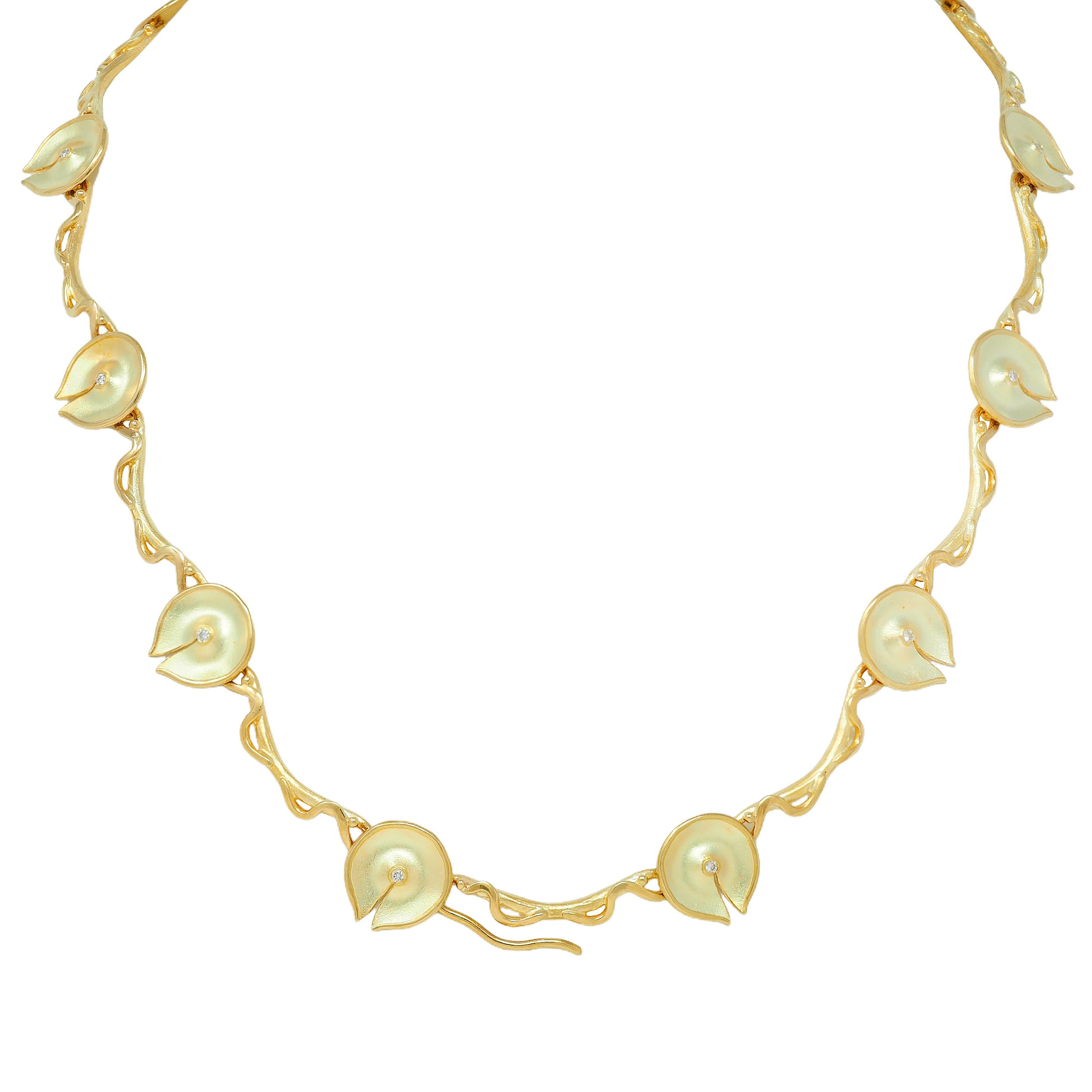 Modernist Diamond 18 Karat Yellow Gold Vintage Lily Pad Chain Necklace