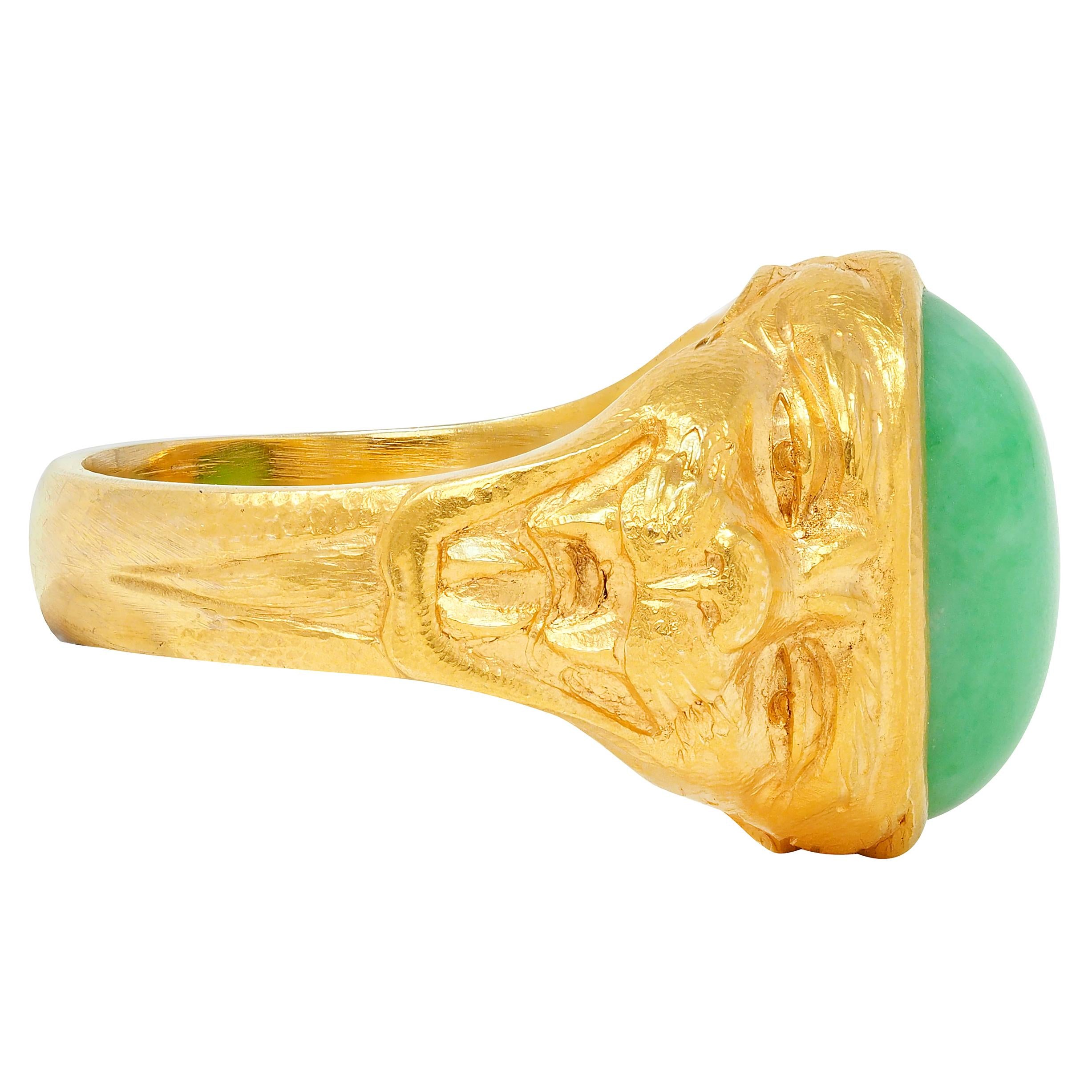 Art Nouveau Jade 18 Karat Yellow Gold Antique Unisex Cat Ring