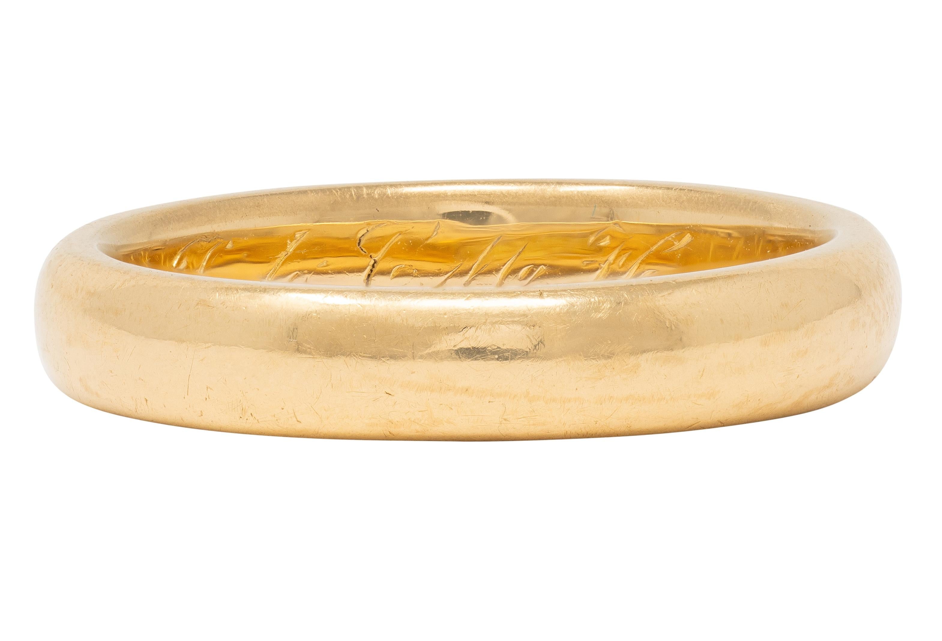 Victorian 18 Karat Yellow Gold Antique Unisex Wedding Band Ring