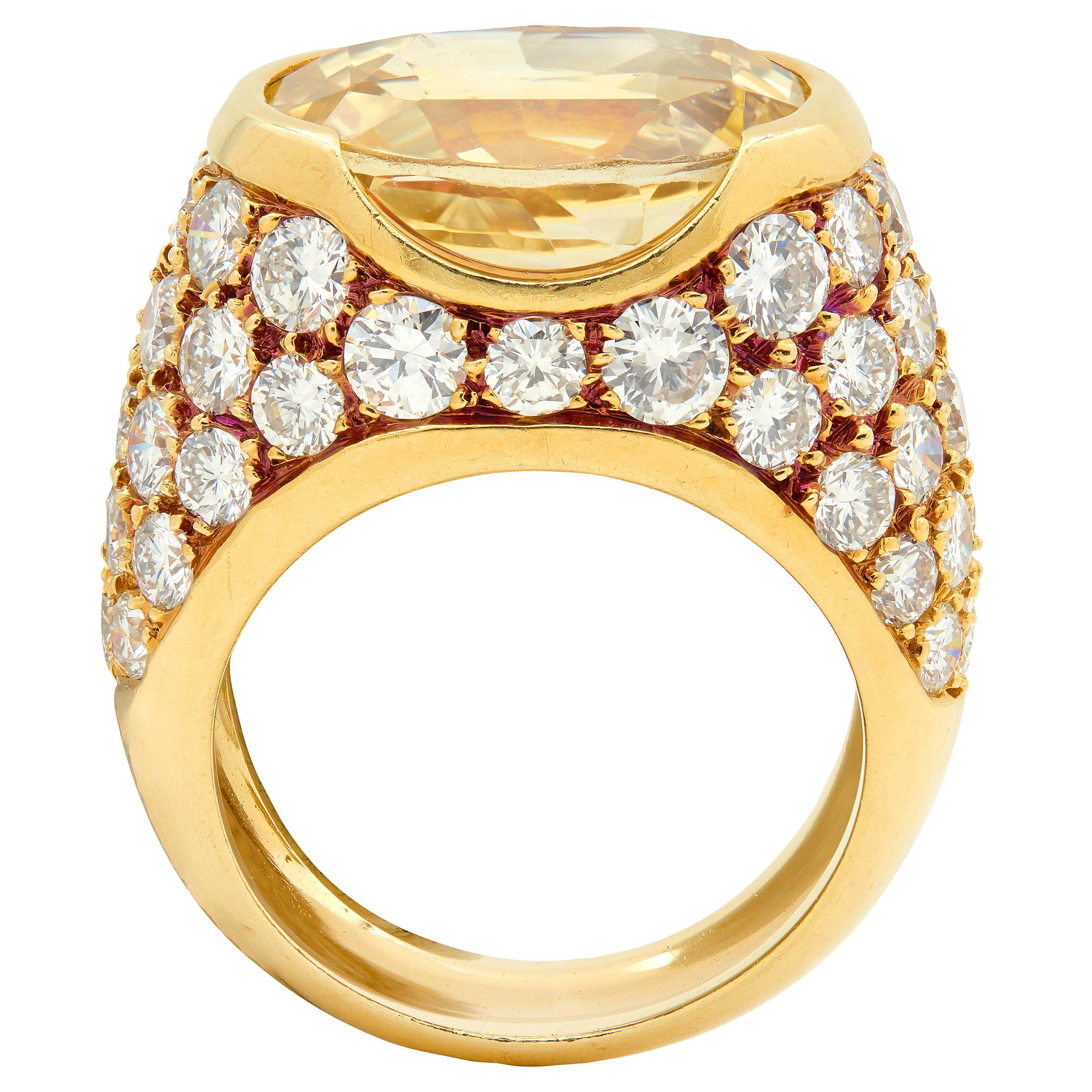 Van Cleef & Arpels 1980's 19.77 CTW Ceylon Yellow Sapphire Diamond Pavé Ring GIA