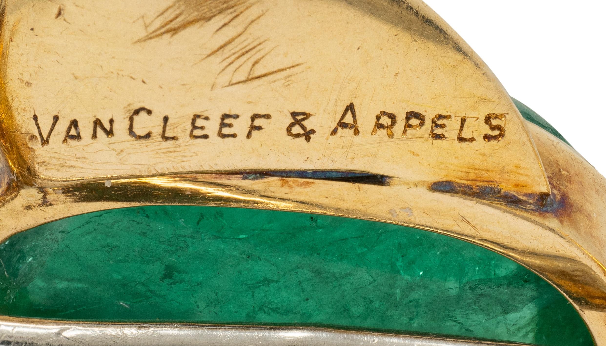 Van Cleef & Arpels French Emerald Diamond 18K Yellow Gold Vintage Bird Brooch