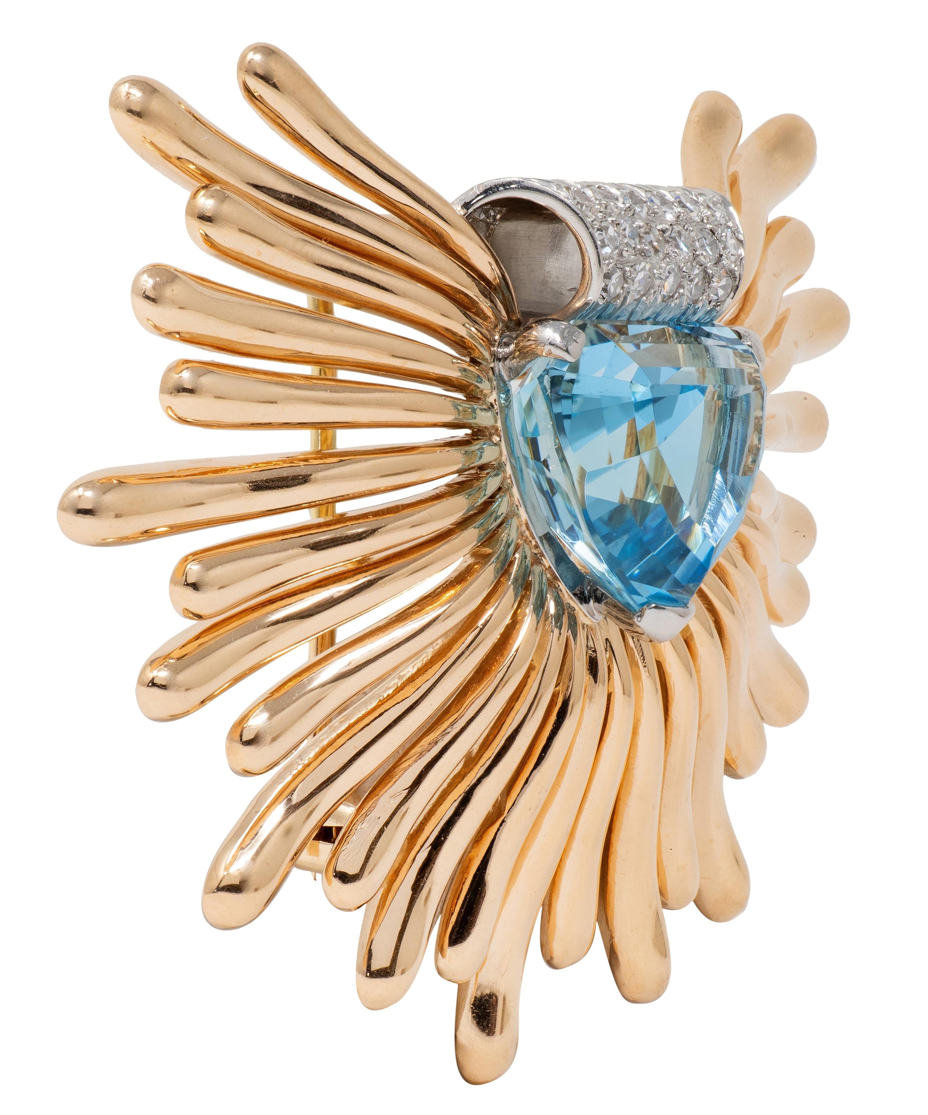Retro 1940's Aquamarine Diamond Platinum 14K Yellow Gold Vintage Fanning Brooch
