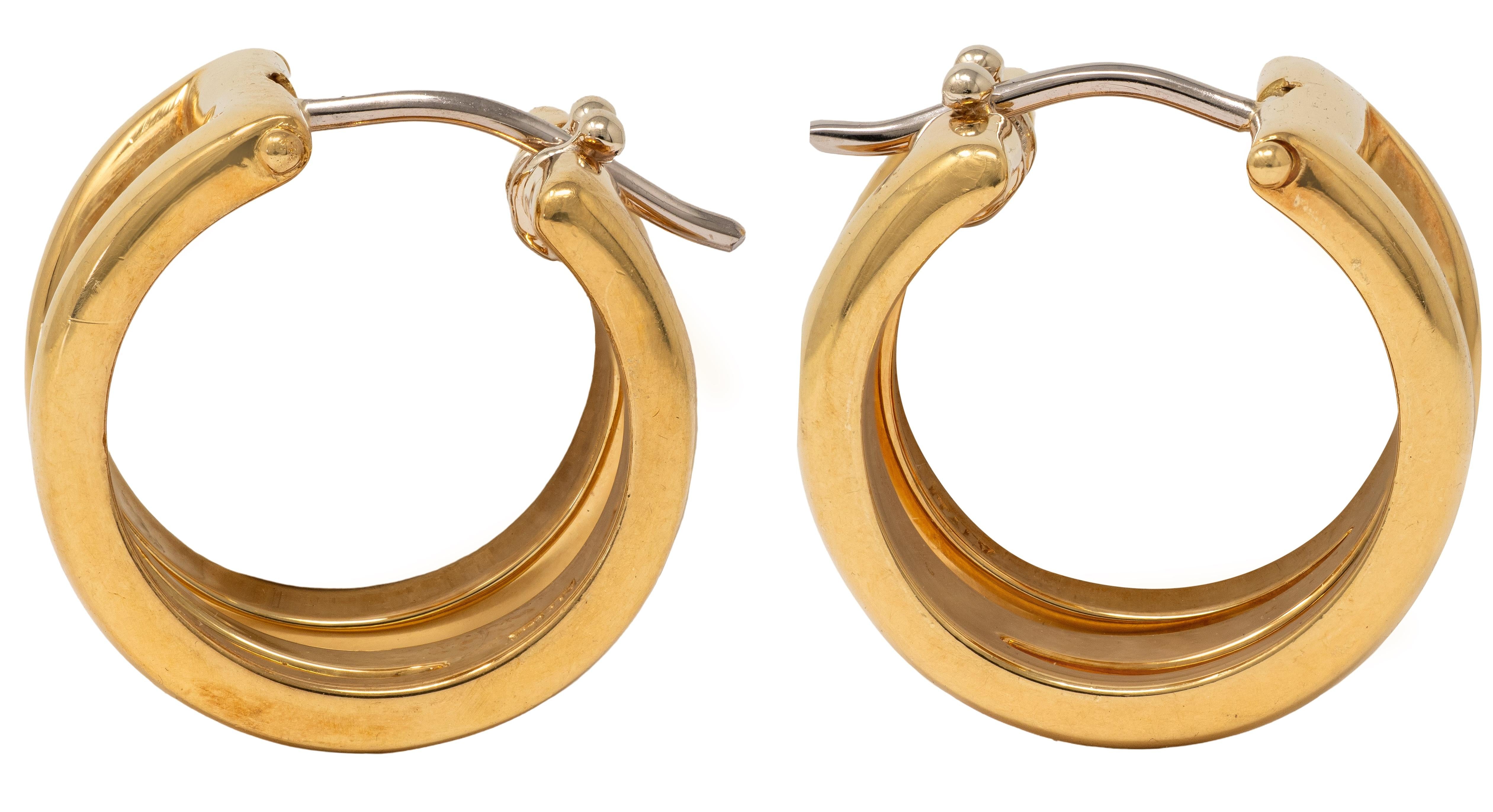 Tiffany & Co. 1980's 18 Karat Yellow Gold Vintage Loose Loop Hoop Earrings