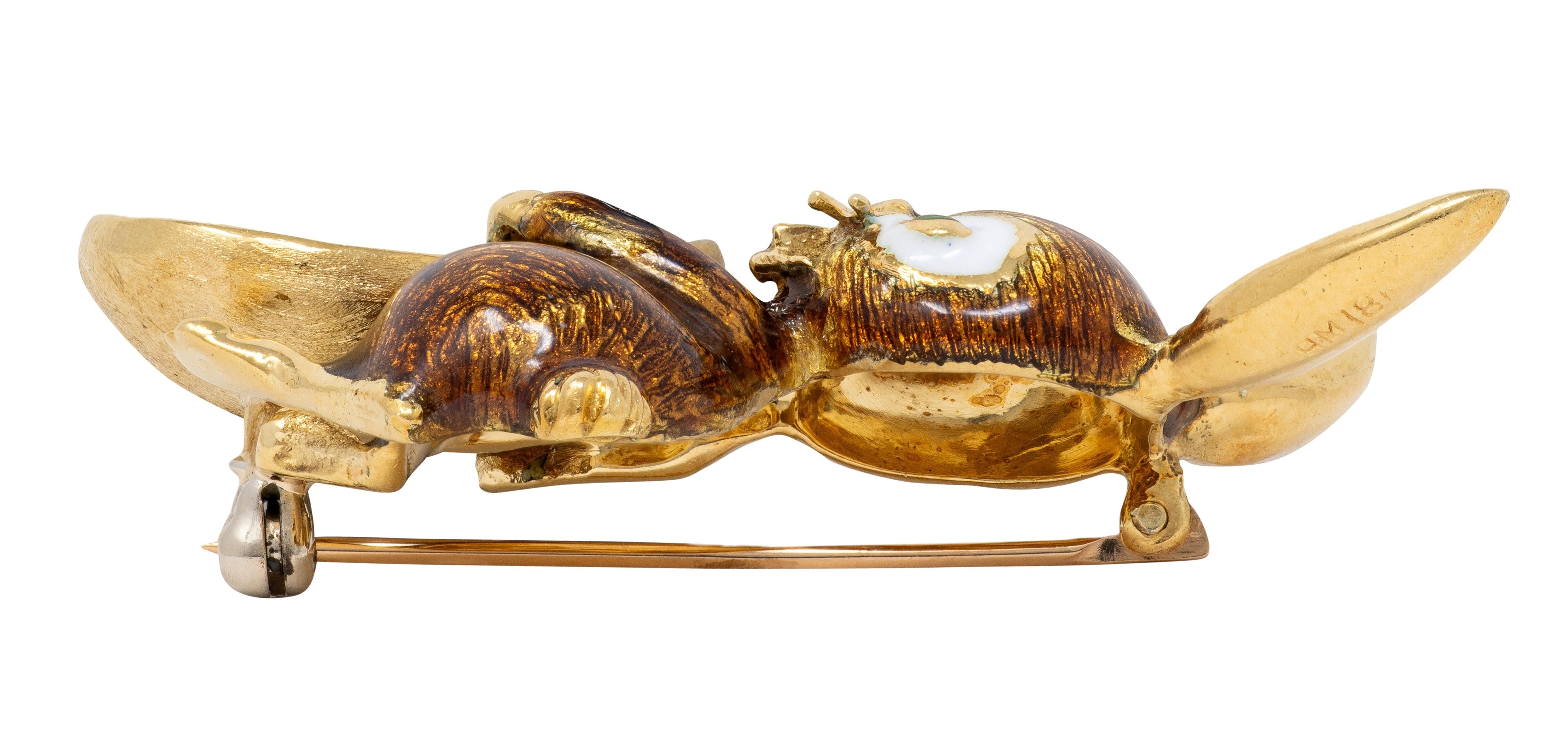 1960's Enamel 18 Karat Yellow Gold Vintage Festive Easter Bunny Brooch