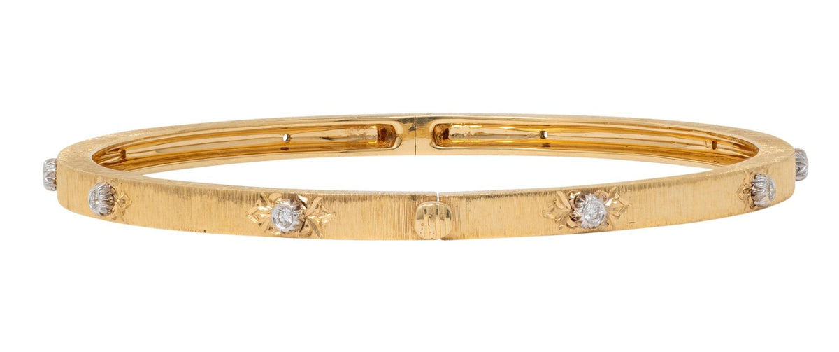 Buccellati Diamond 18 Karat Gold Contemporary Macri Classica Bangle Bracelet