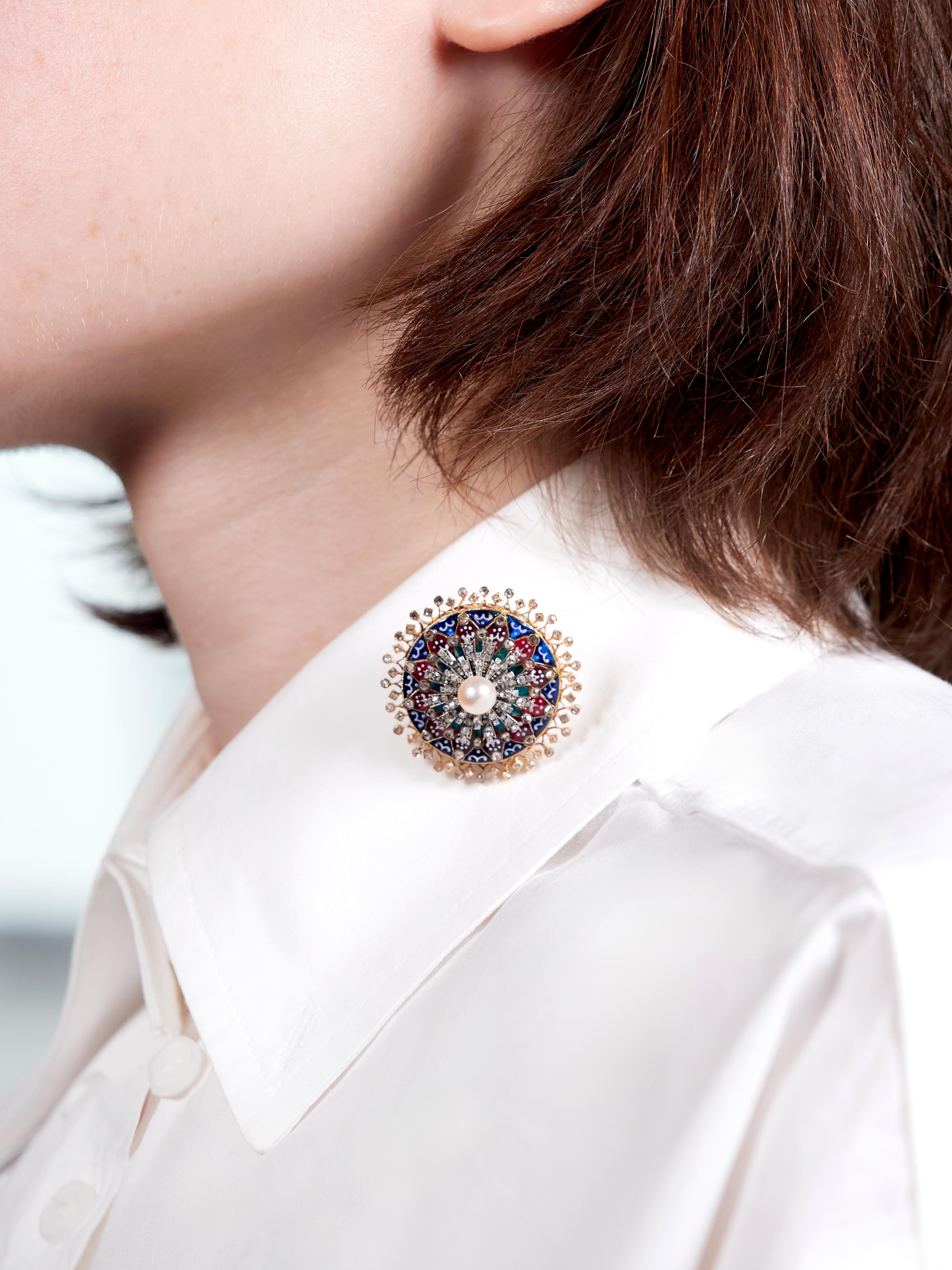 Boucheron Victorian Plique-à-Jour Enamel 18K Gold Antique Rosace Pendant Brooch