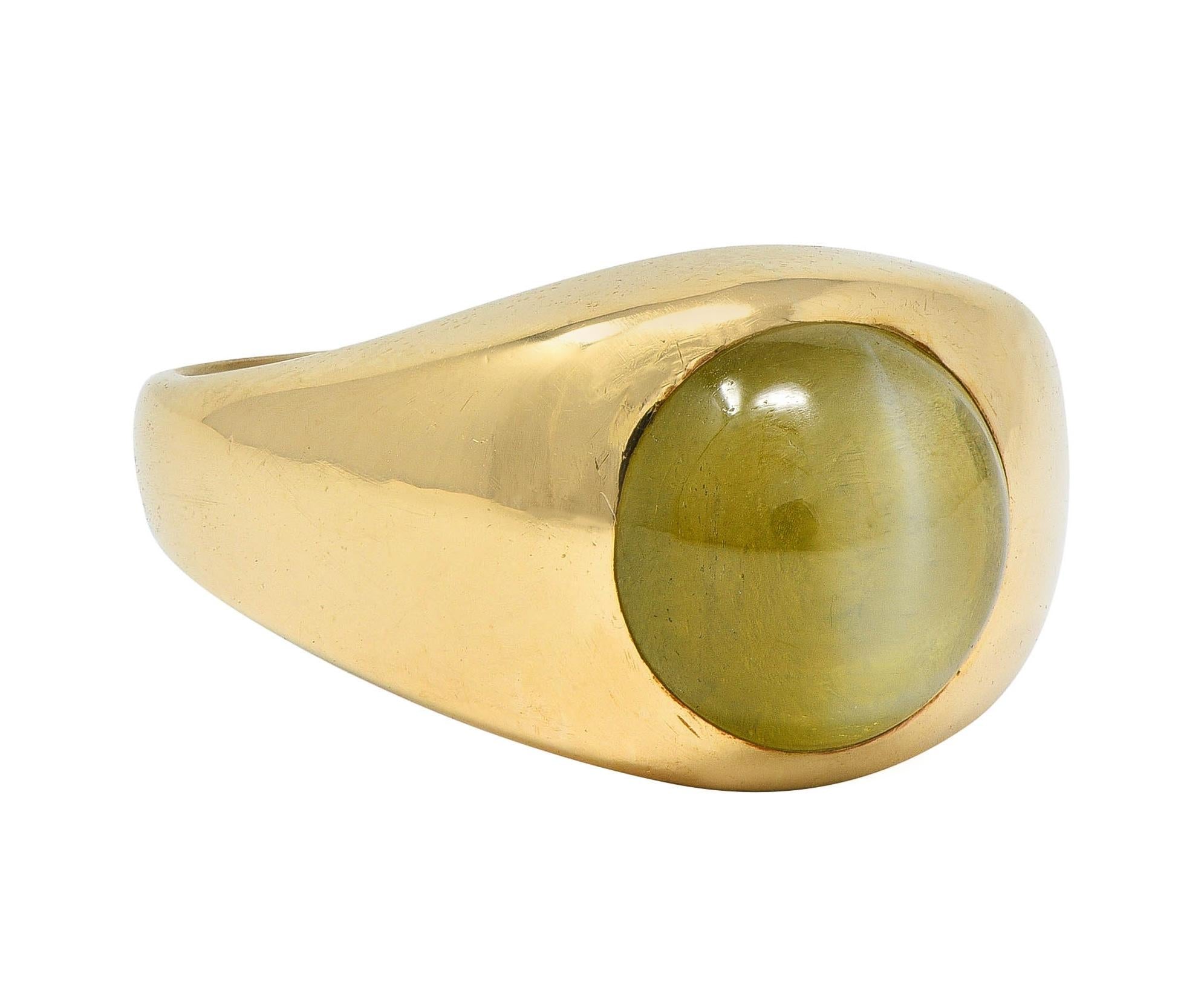1960 Natural Cat's Eye Chrysoberyl 14 Karat Yellow Gold Vintage Signet Ring GIA
