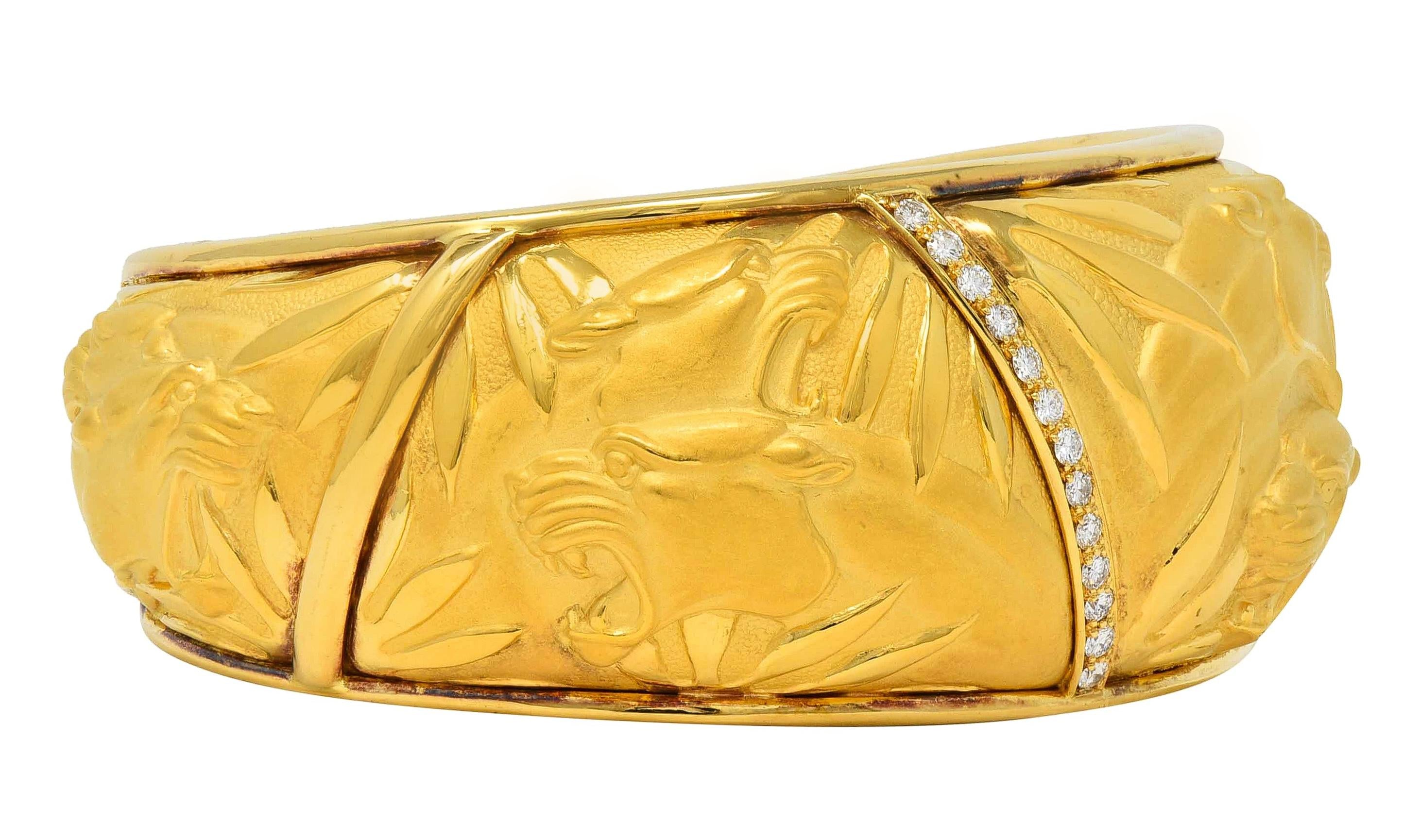 Carrera y Carrera 1990's Diamond 18K Gold Vintage Panther Cuff Bracelet