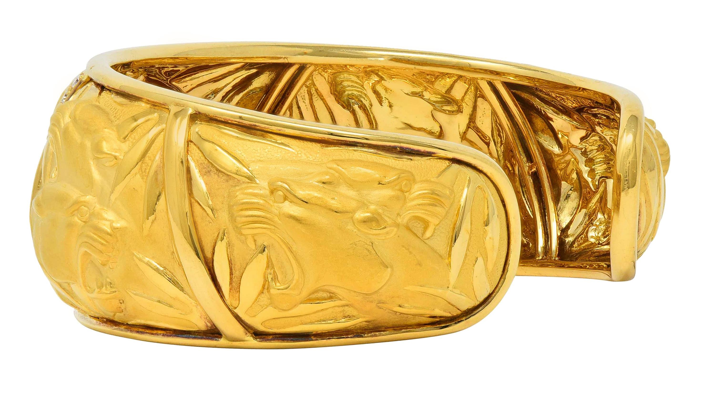 Carrera y Carrera 1990's Diamond 18K Gold Vintage Panther Cuff Bracelet