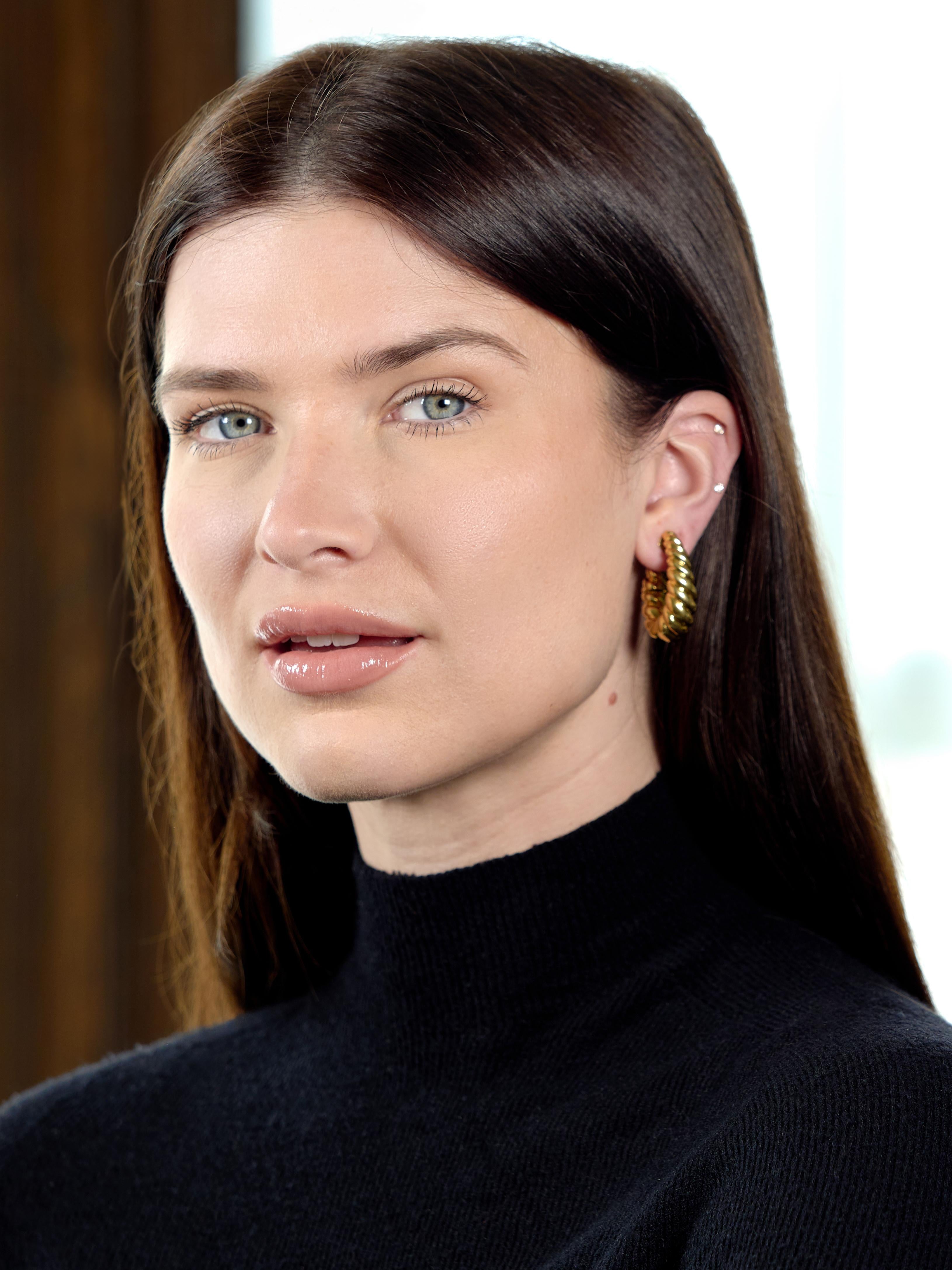 Van Cleef & Arpels 1980's 18K Gold Vintage Twist J-Hoop Ear-Clip Earrings