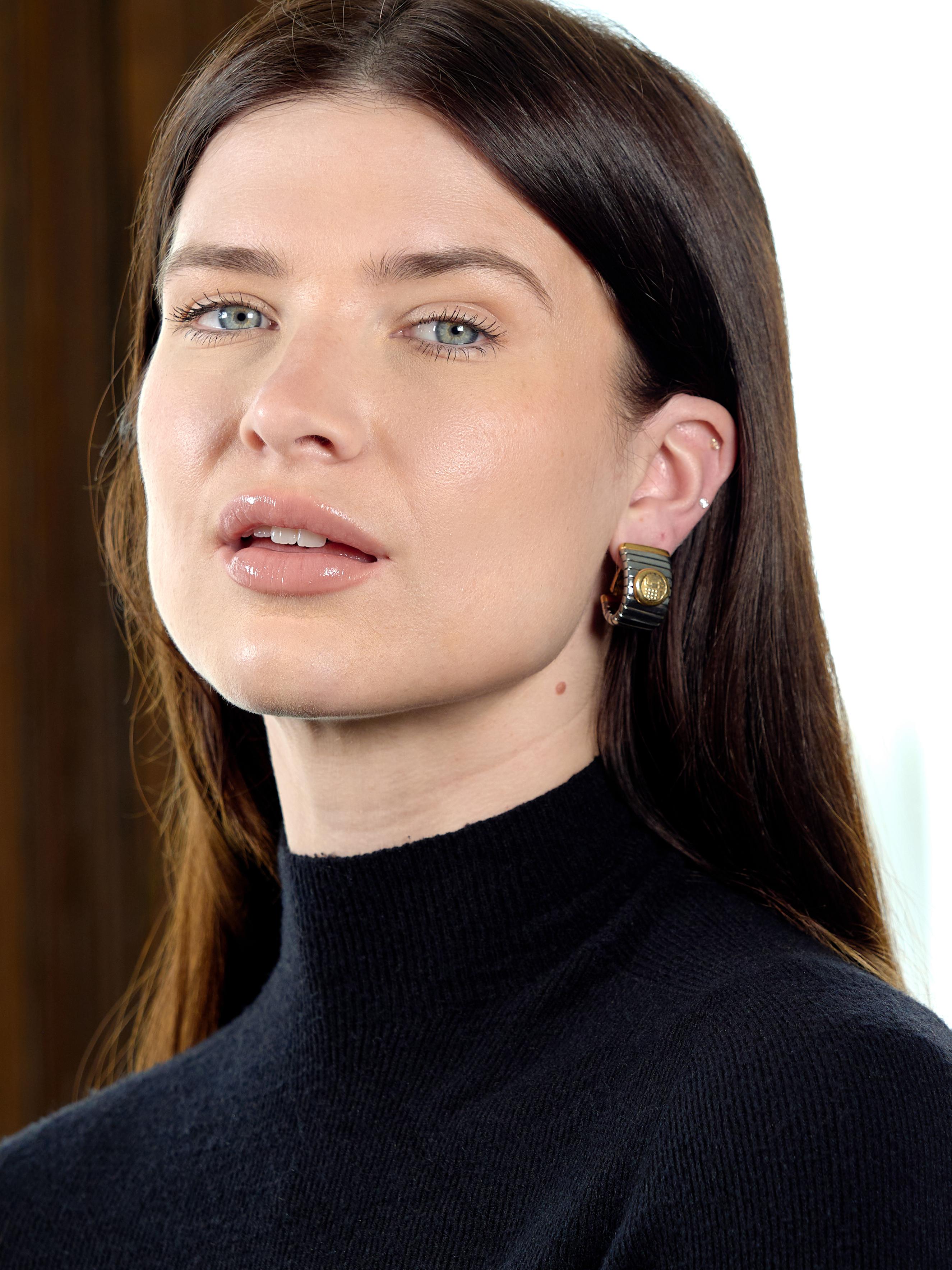 Bulgari 1980 Ancient Indian Coin 18K Gold Steel Vintage Tubogas Monete Earrings