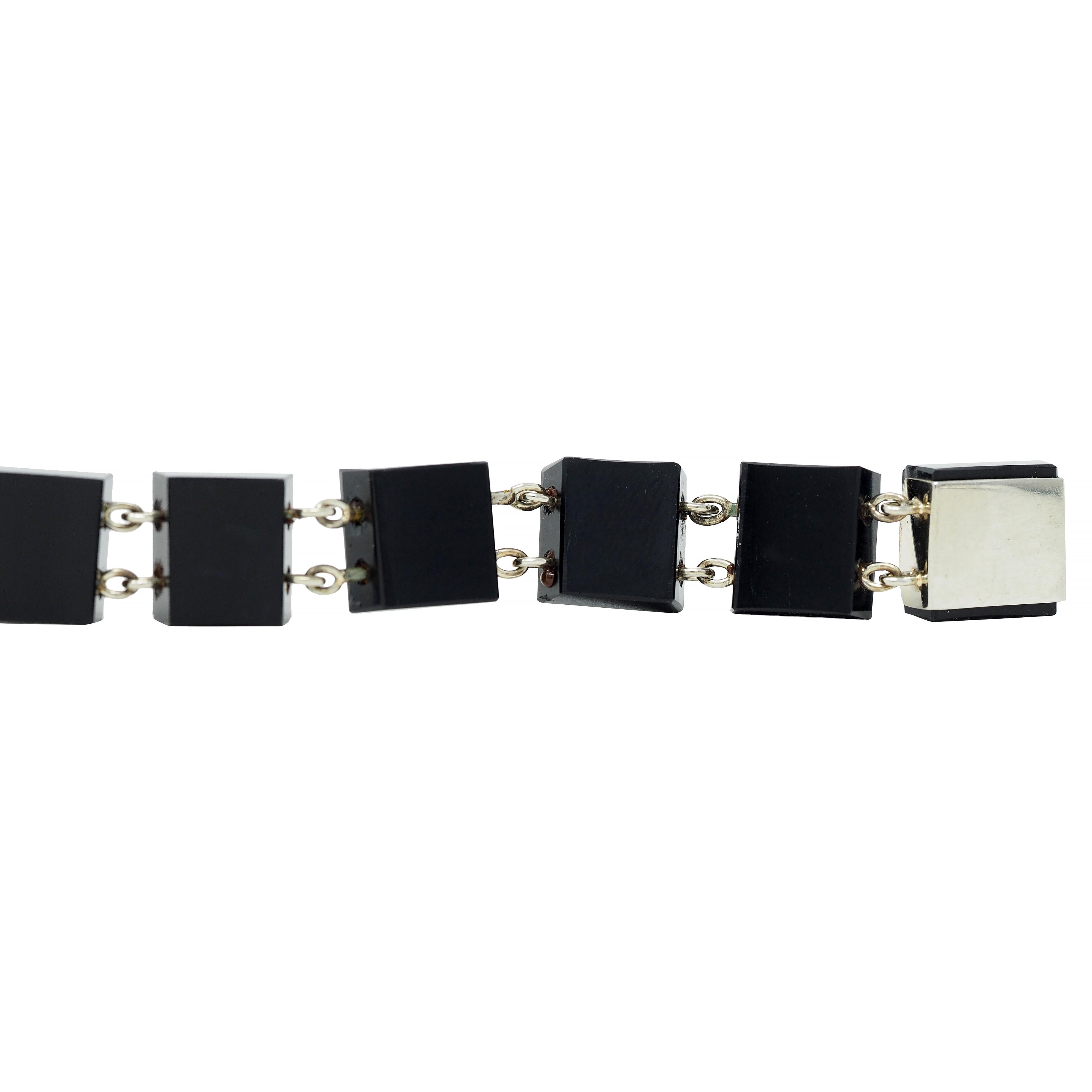 Early Art Deco Onyx 18 Karat White Gold Pyramid Link Antique Bracelet