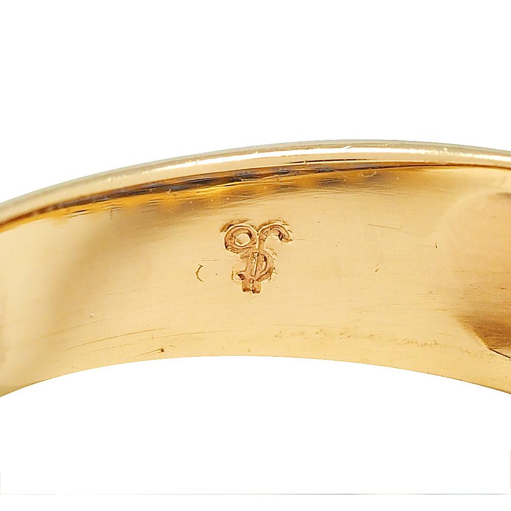 1980's 5.50 CTW Sapphire 18 Karat Yellow Gold Vintage Mystery Set Ring