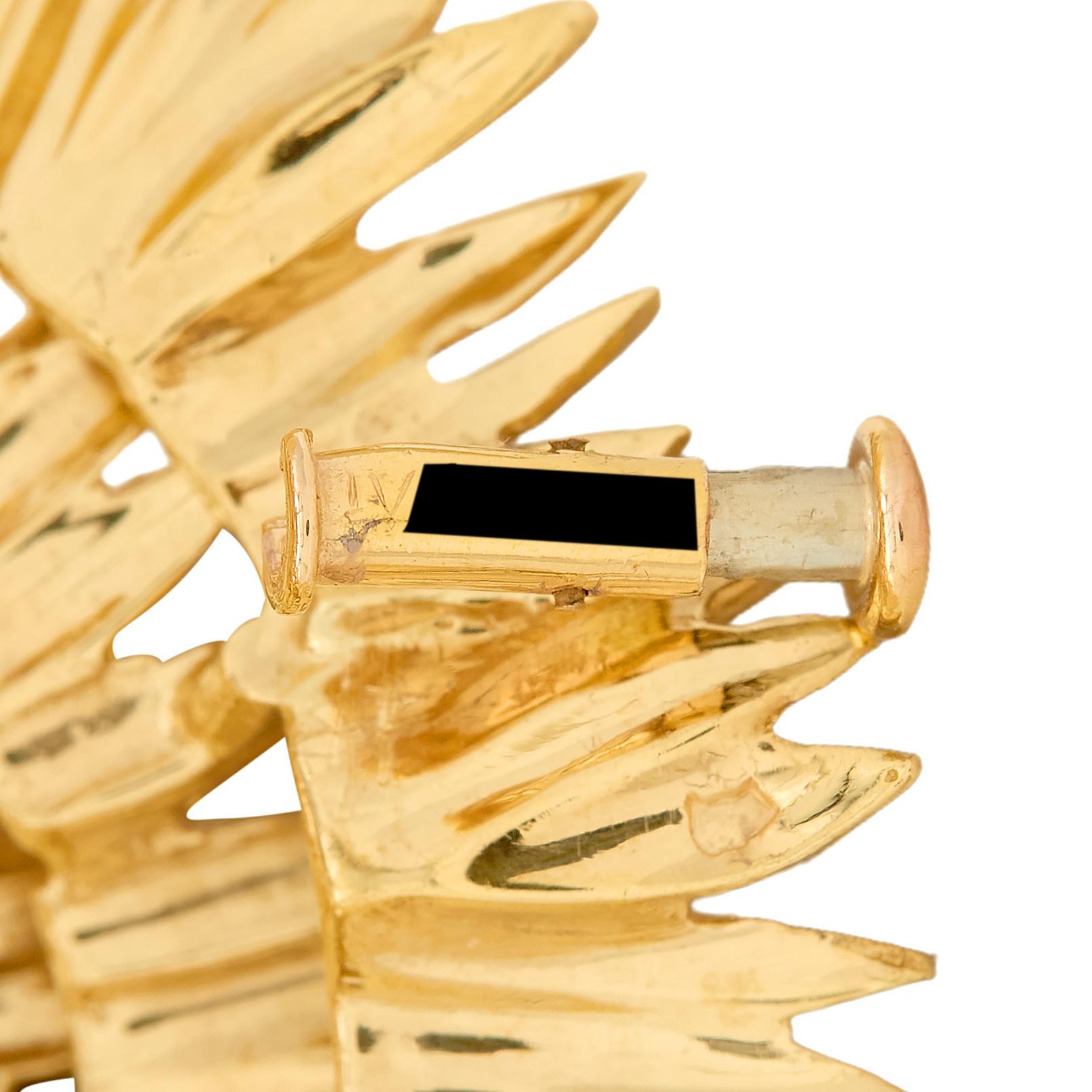 Van Cleef & Arpels 1950's French 18K Yellow Vintage Gold Thistle Flower Brooch