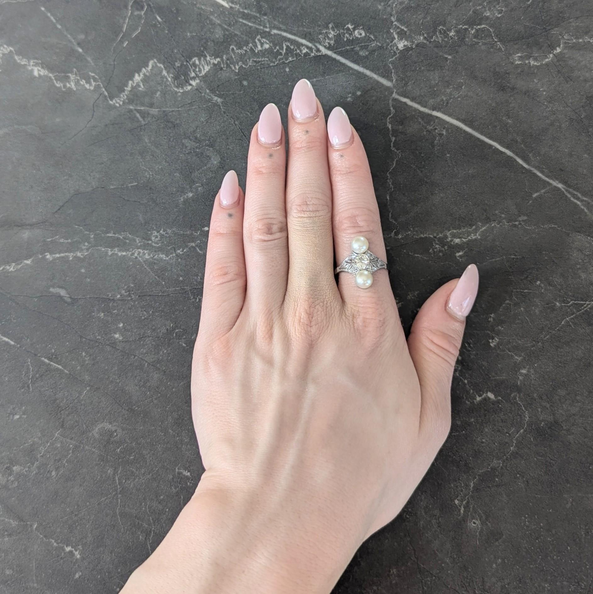 Art Deco Diamond Pearl 14 Karat White Gold Vintage Foliate Navette Dinner Ring