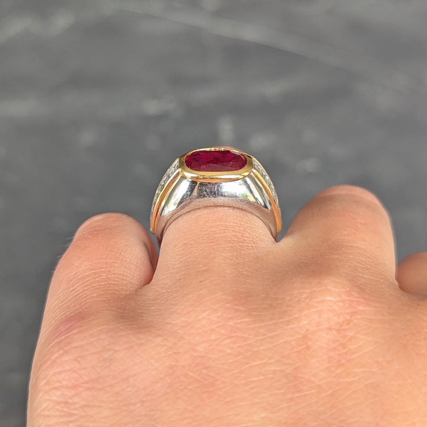 Bulgari 1970's Ruby Diamond Platinum 18 Karat Yellow Gold Vintage Bombé Ring