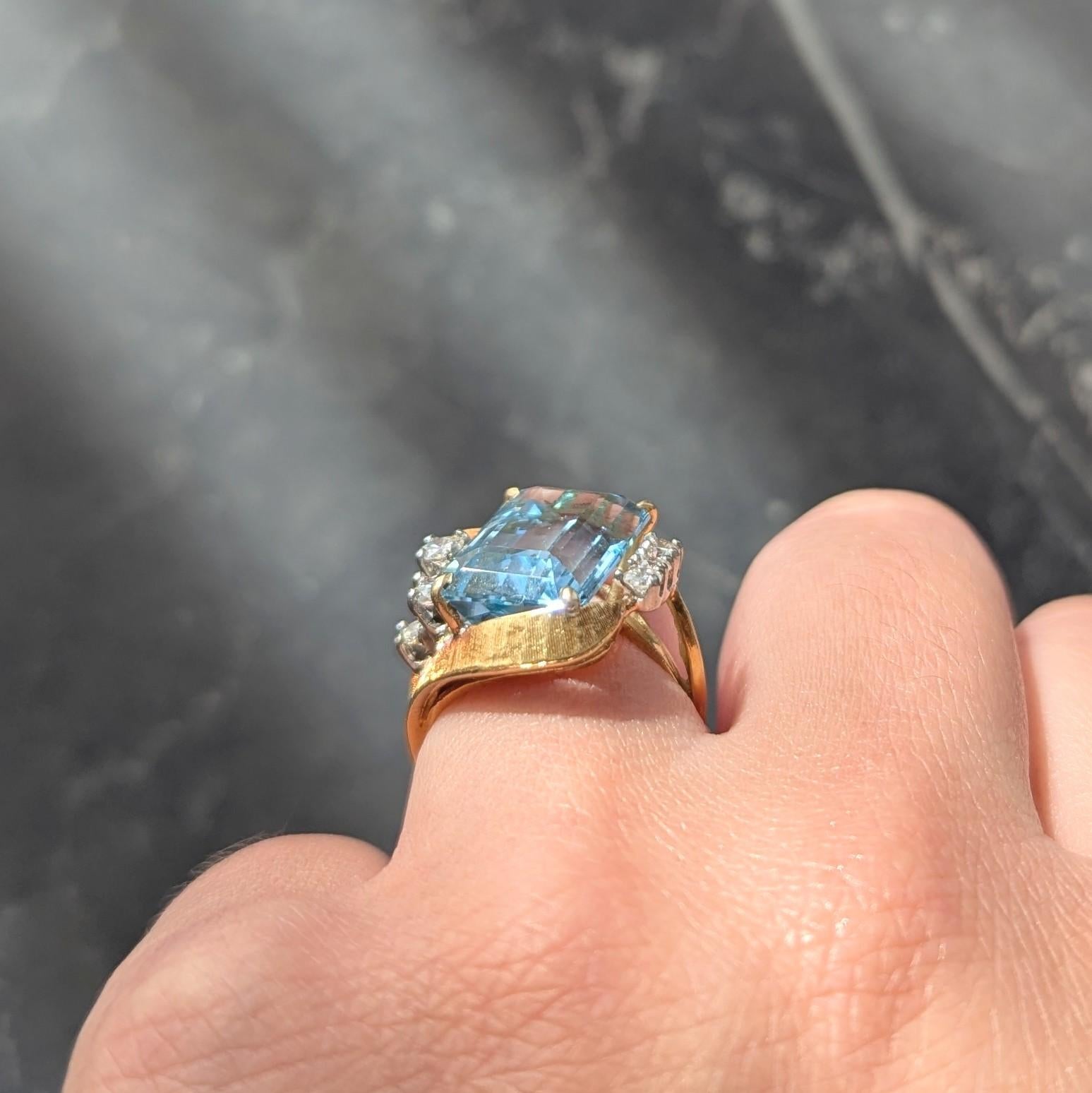 Mid-Century 7.40 CTW Aquamarine Diamond 18K Two-Tone Gold Vintage Cocktail Ring