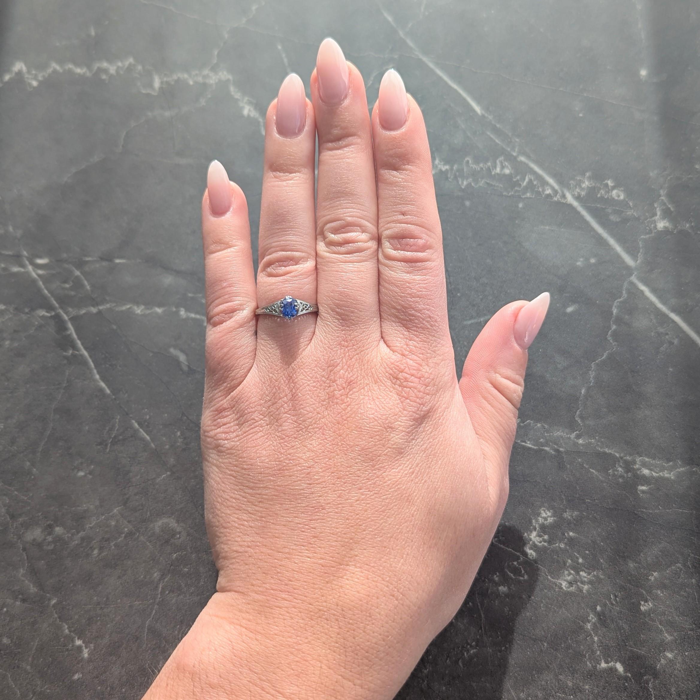 Art Deco 0.93 CTW Oval Cut Sapphire 18 Karat White Gold Vintage Lotus Ring