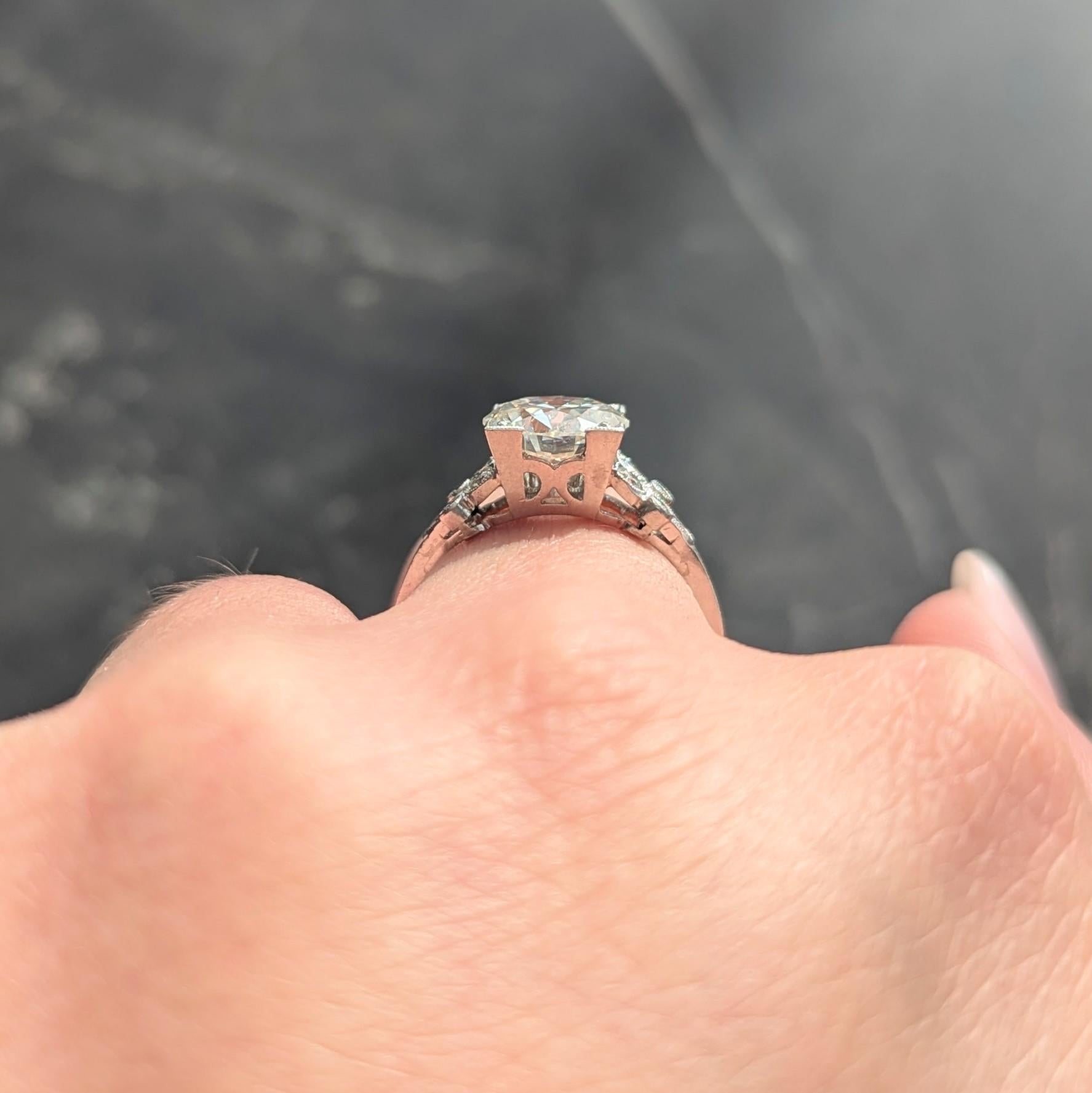 Art Deco 2.91 CTW Diamond Platinum Vintage Foliate Engagement Ring GIA