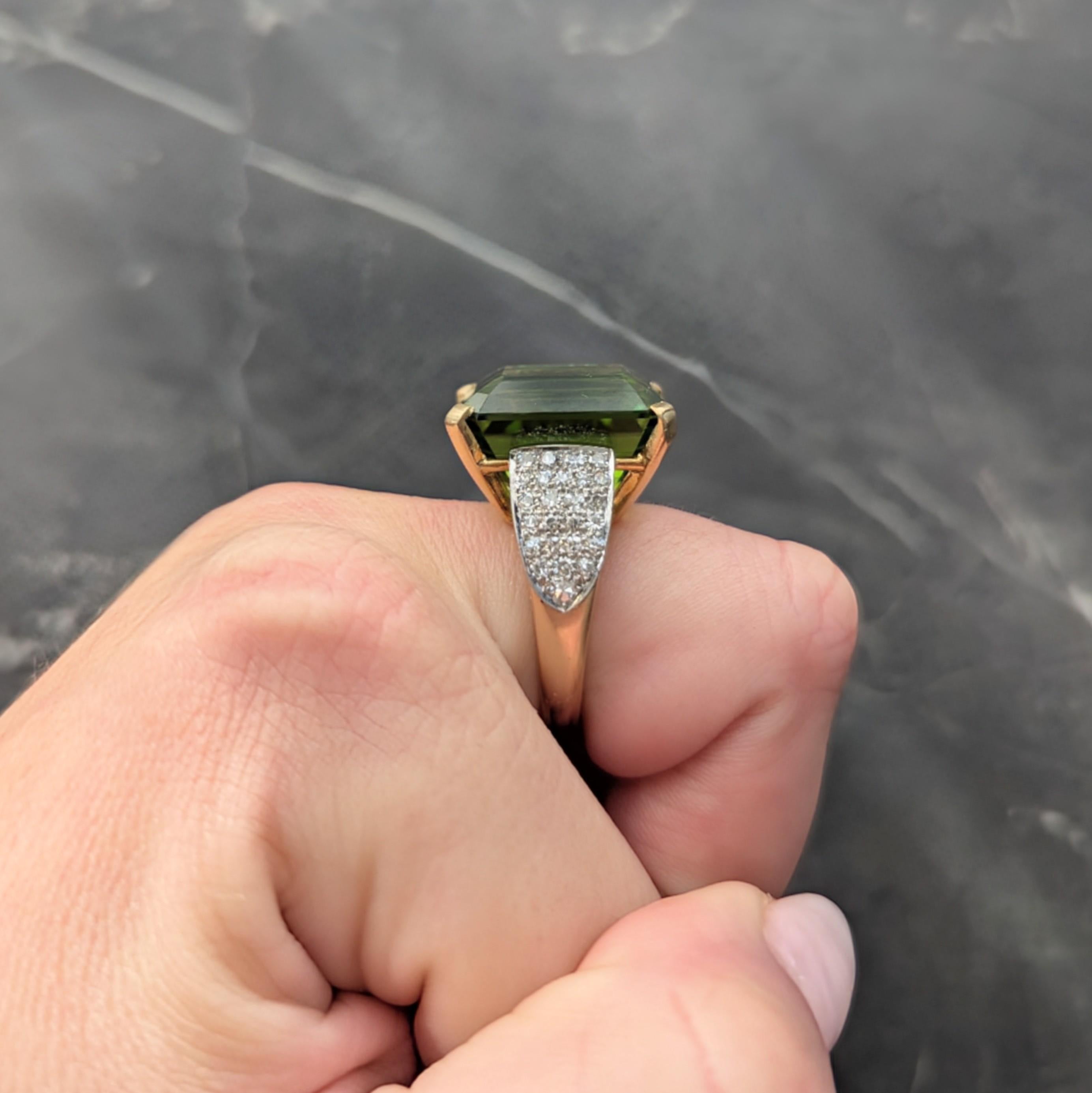Retro 28.96 CTW Peridot Diamond Platinum 18K Yellow Gold Vintage Cocktail Ring