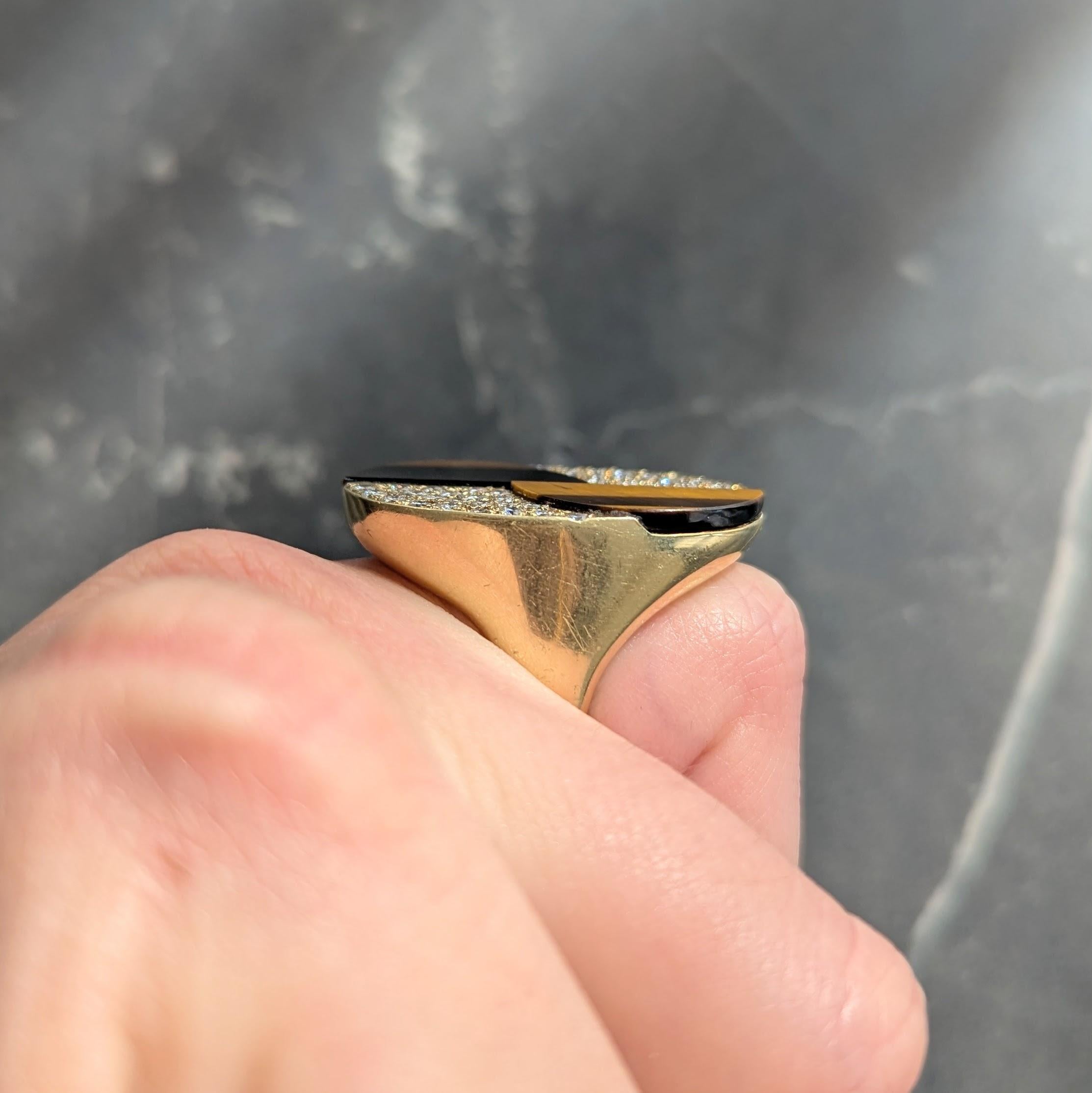 Bvlgari 1970's Diamond Tiger's Eye Quartz 18 Karat Yellow Gold Vintage Ring