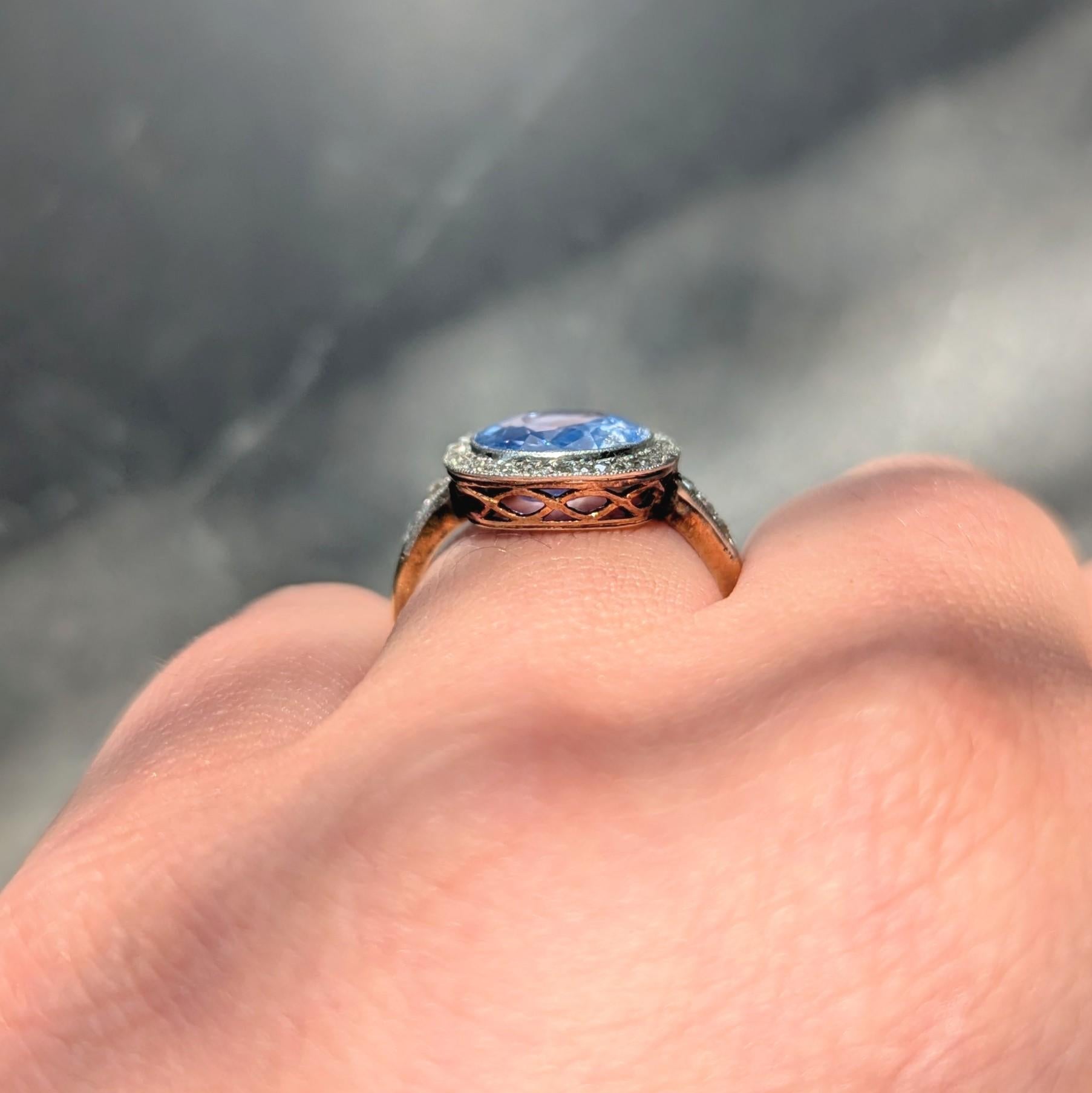 Edwardian Diamond Sapphire 14 Karat Yellow Gold Platinum Antique Halo Ring GIA