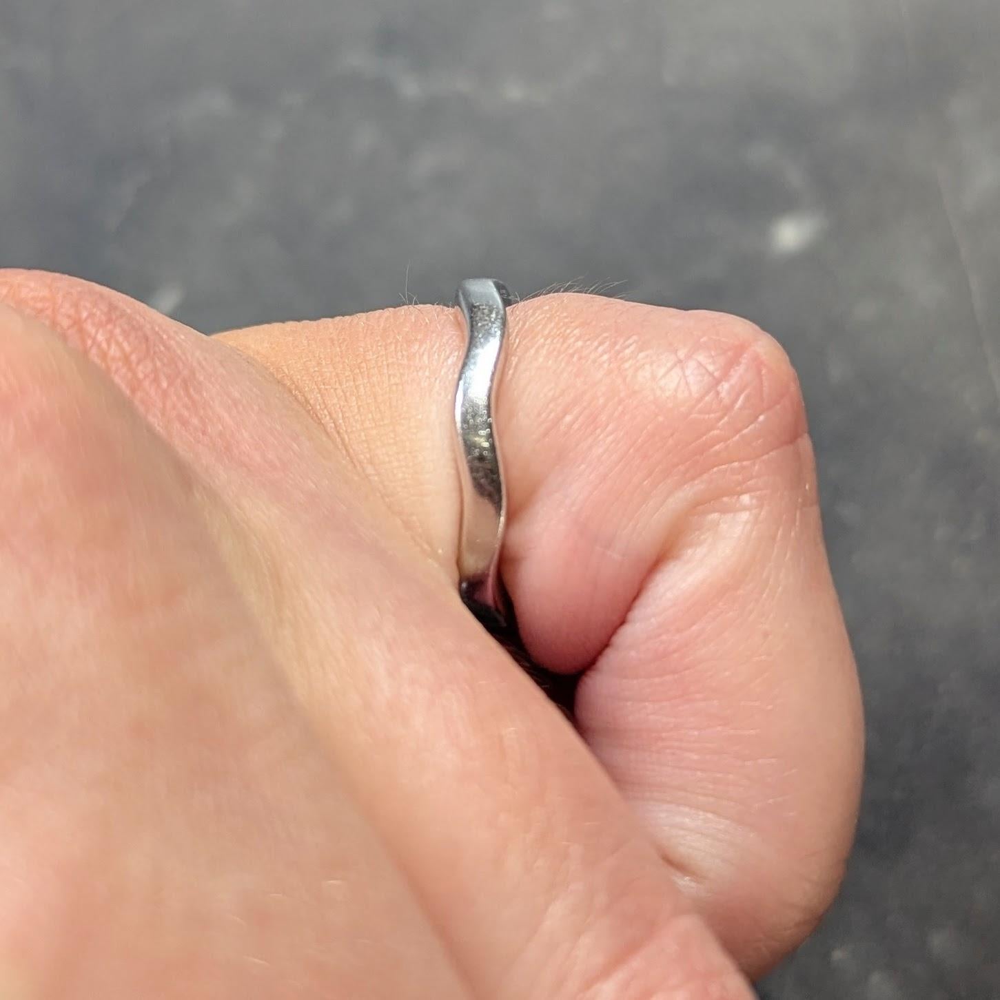 1990's 14 Karat White Gold Vintage Squiggle Band Ring