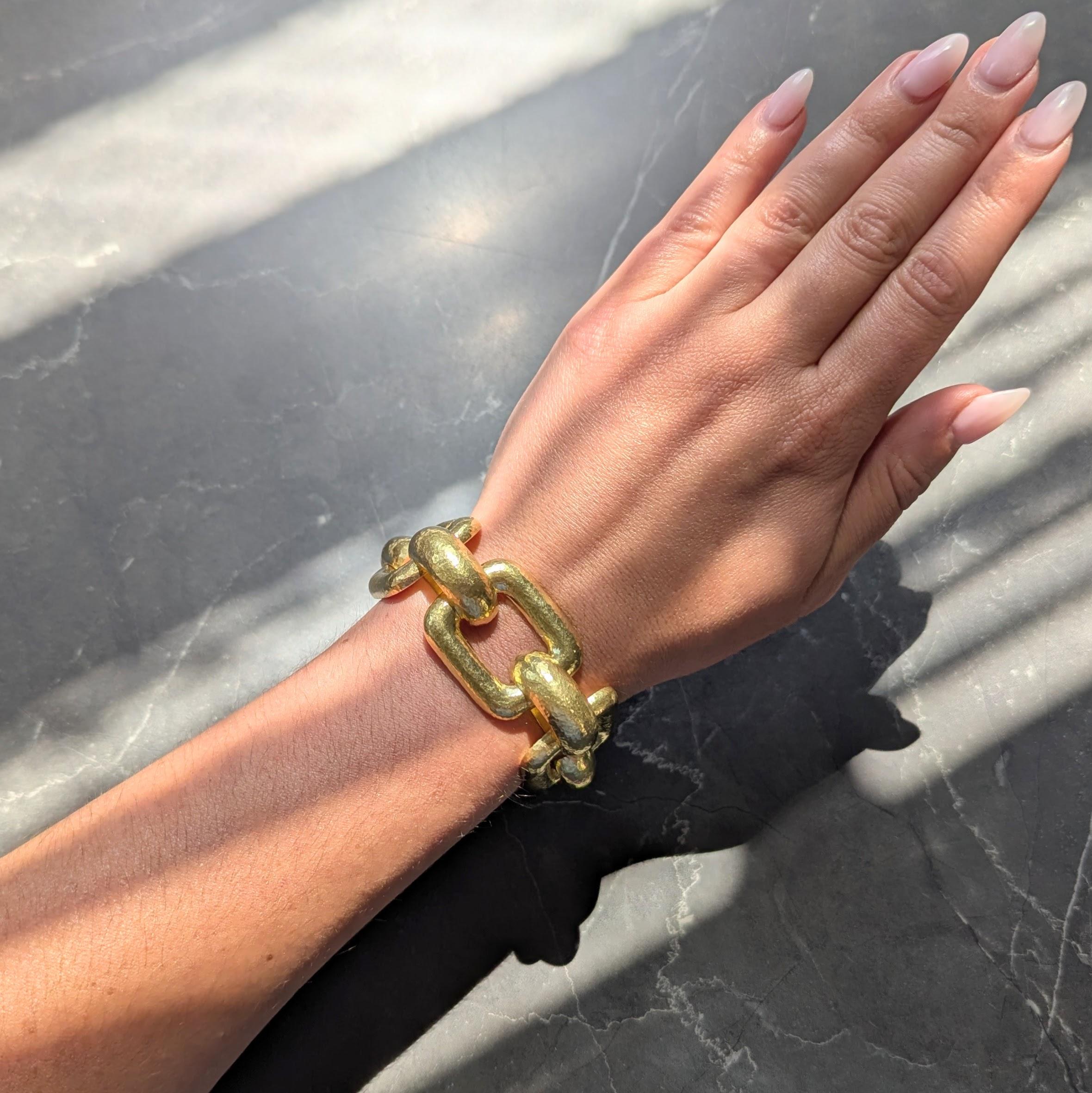 Elizabeth Locke 1980's 19K Gold Vintage Hammered Livorno Square Link Bracelet