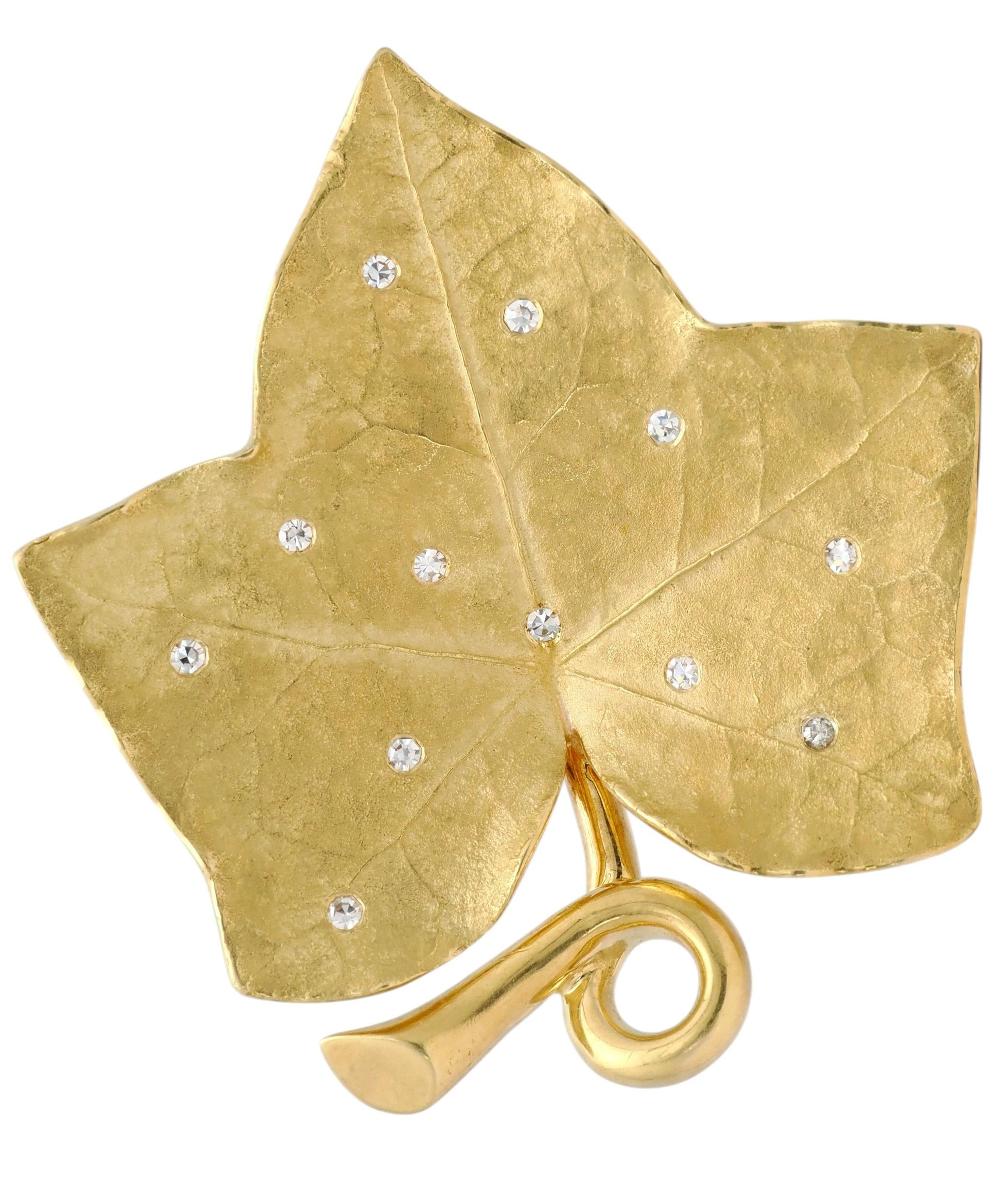 Cartier Retro Diamond 18 Karat Yellow Gold Vintage Ivy Leaf Brooch