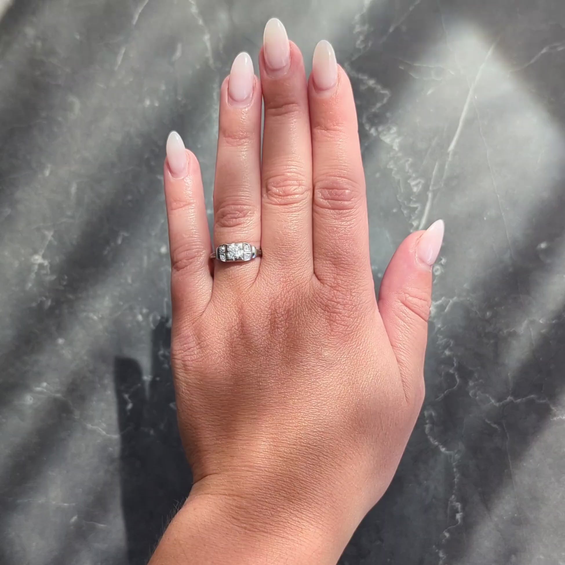 Art Deco Old European Cut Diamond 18 Karat White Gold Vintage Engagement Ring