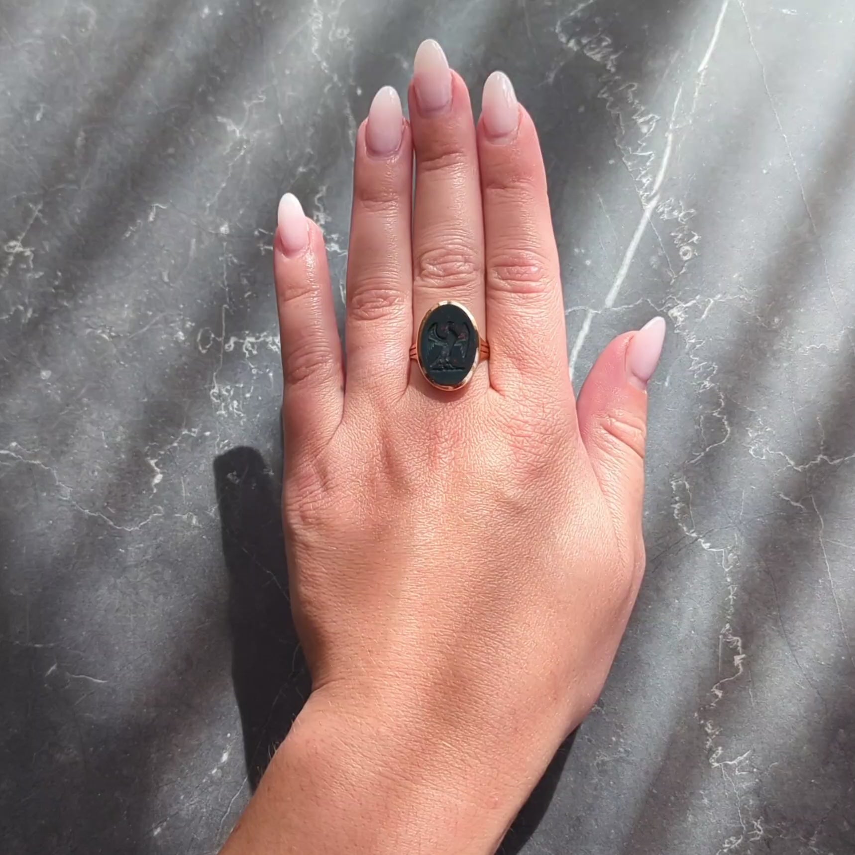 Edwardian Bloodstone 18K Yellow Gold Antique Carved Eagle Intaglio Signet Ring