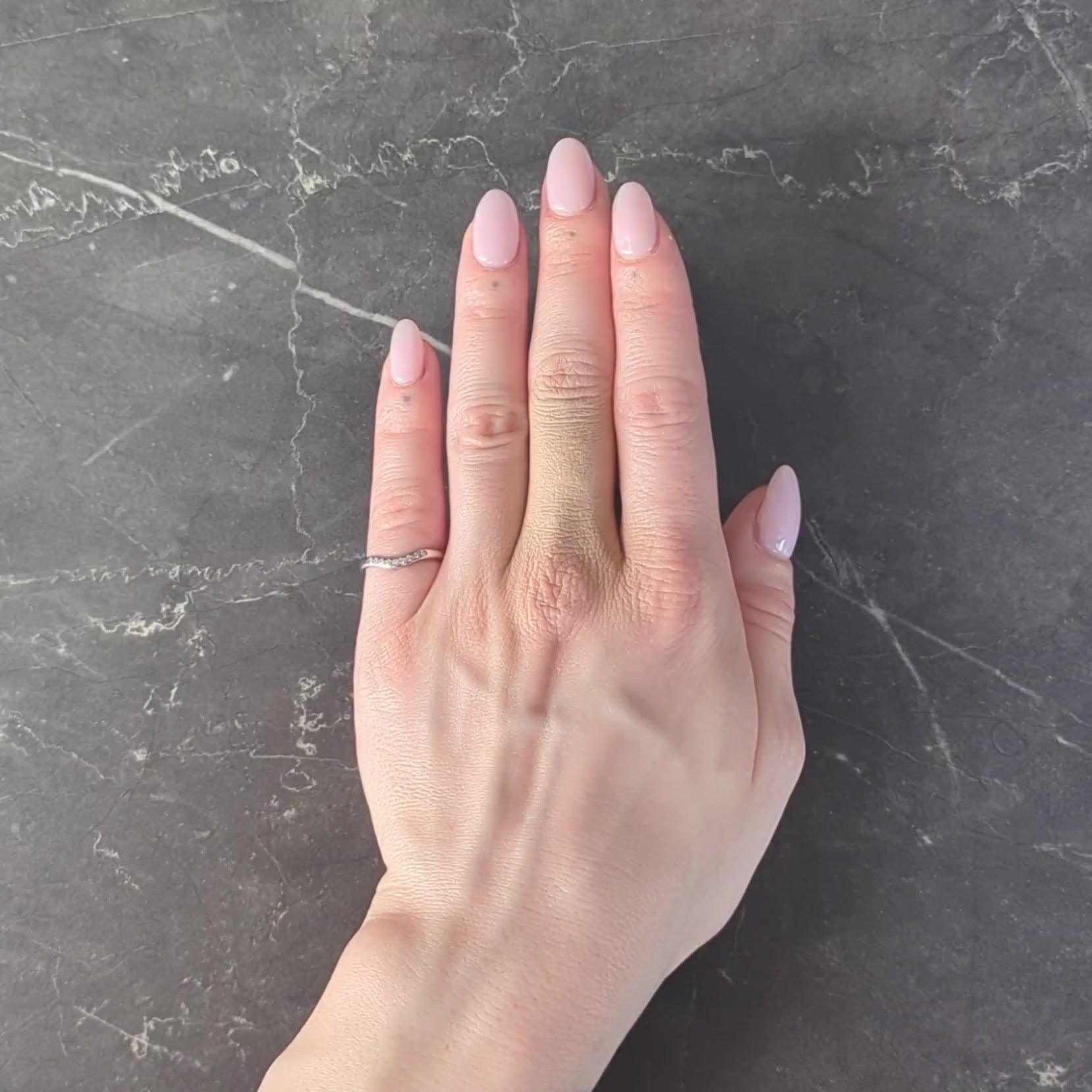 Elsa Peretti Tiffany & Co. 2003 Diamond Platinum Contour Wedding Band Ring