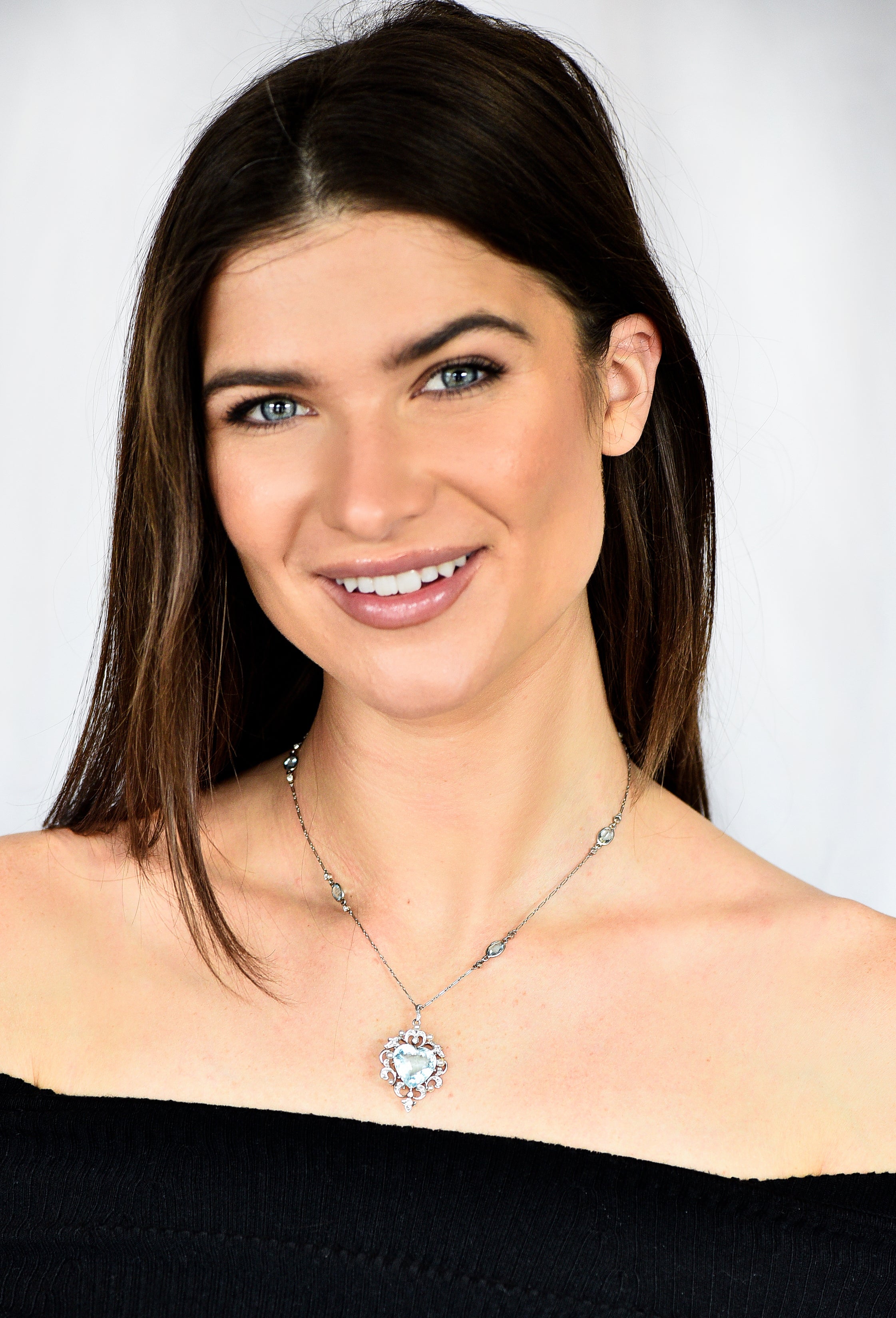 Edwardian Aquamarine Diamond Pearl Platinum-Topped 14 Karat Yellow Gold Heart Antique Pendant Station Necklace Wilson's Estate Jewelry