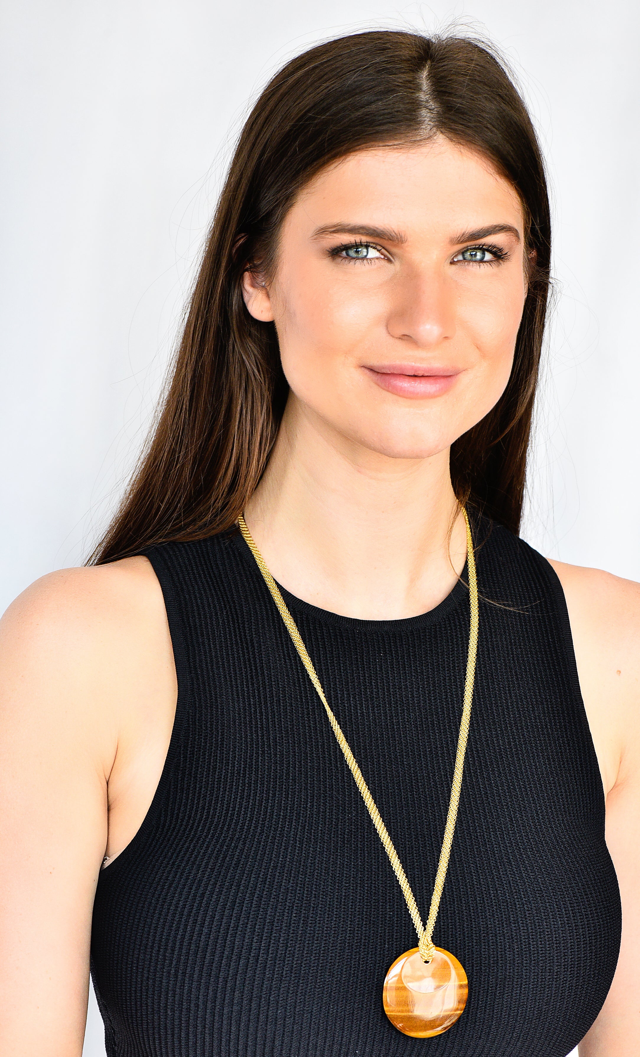 Elsa Peretti Tiffany & Co. Tiger's Eye Quartz 18 Karat Gold Touchstone Pendant Mesh Scarf Necklace Wilson's Estate Jewelry
