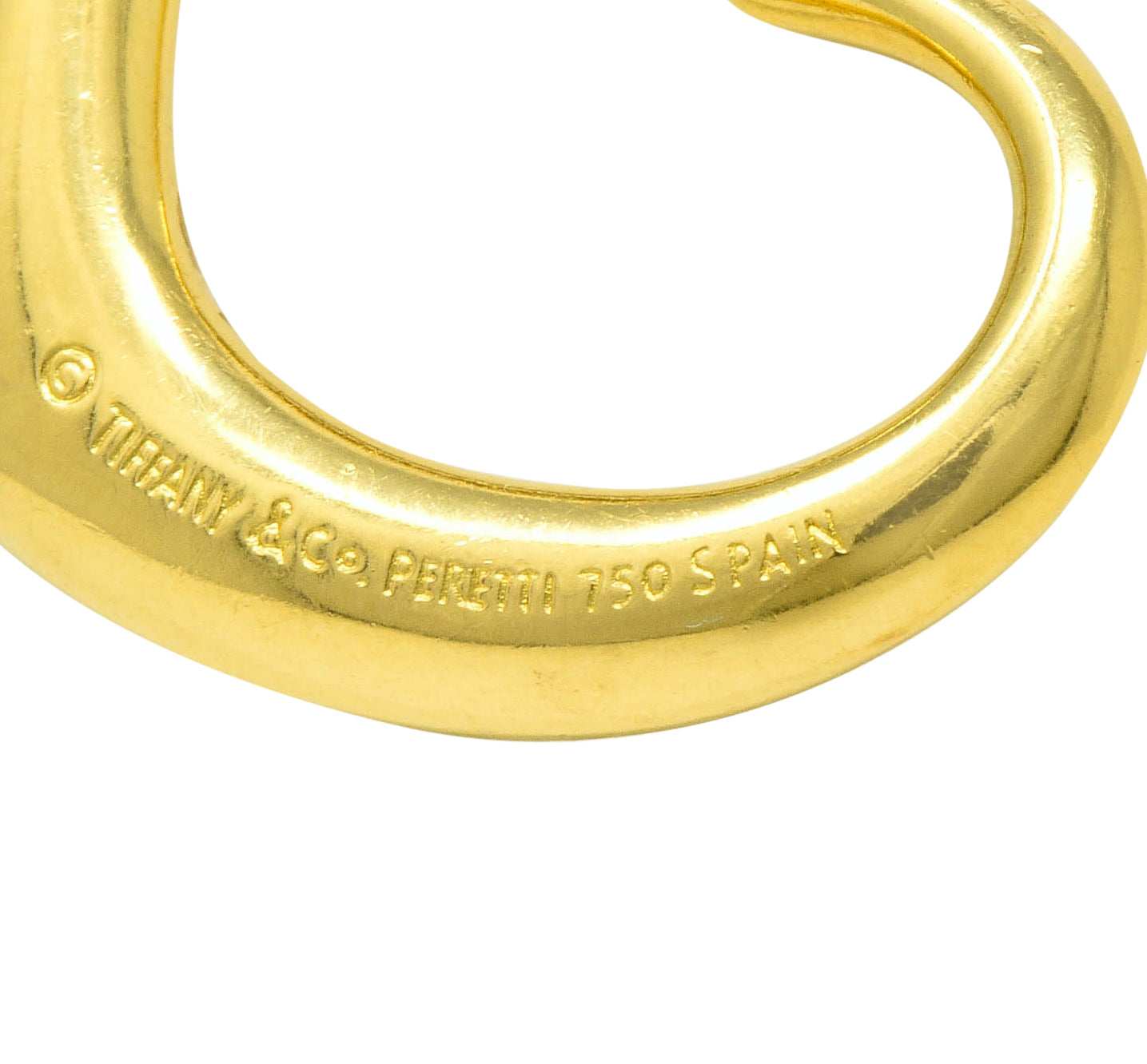Elsa Peretti Tiffany & Co. 18 Karat Gold 25MM Open Heart Pendant Necklace - Wilson's Estate Jewelry