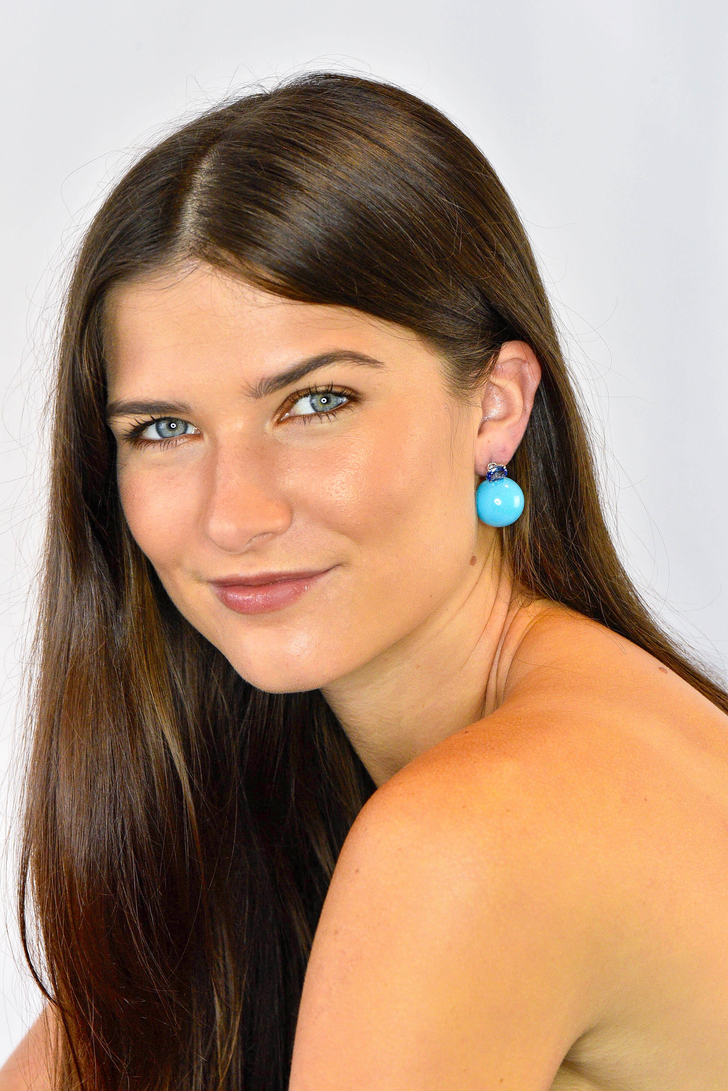 Sabbadini Vintage Turquoise Sapphire 18 Karat White Gold Ball Earrings - Wilson's Estate Jewelry