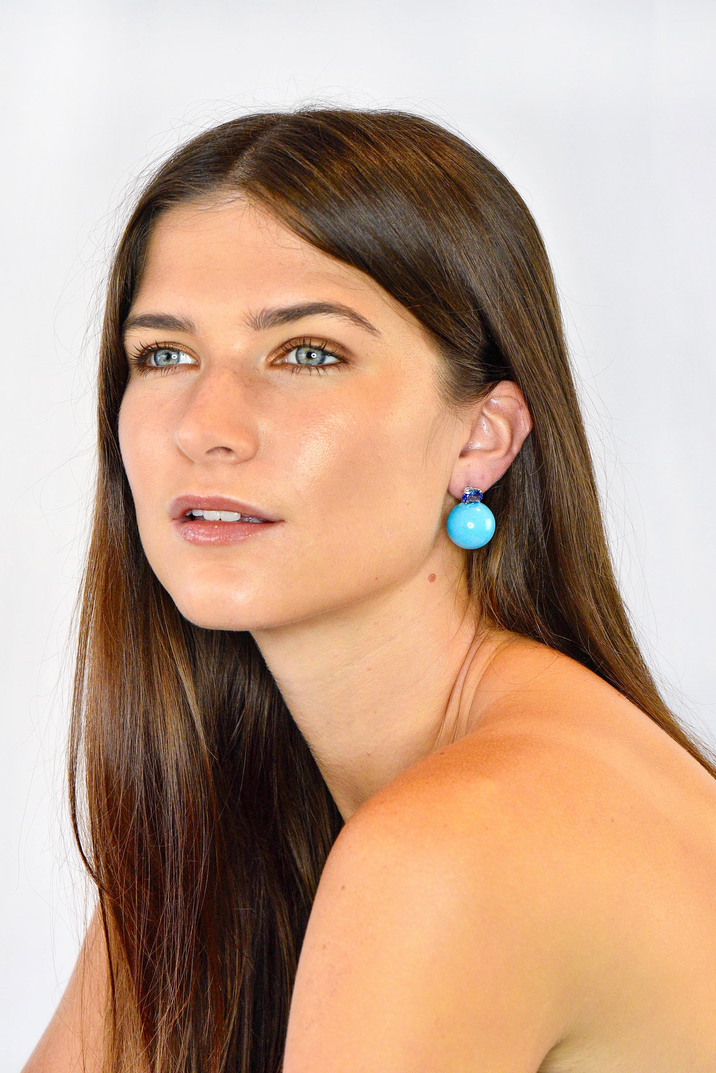 Sabbadini Vintage Turquoise Sapphire 18 Karat White Gold Ball Earrings - Wilson's Estate Jewelry