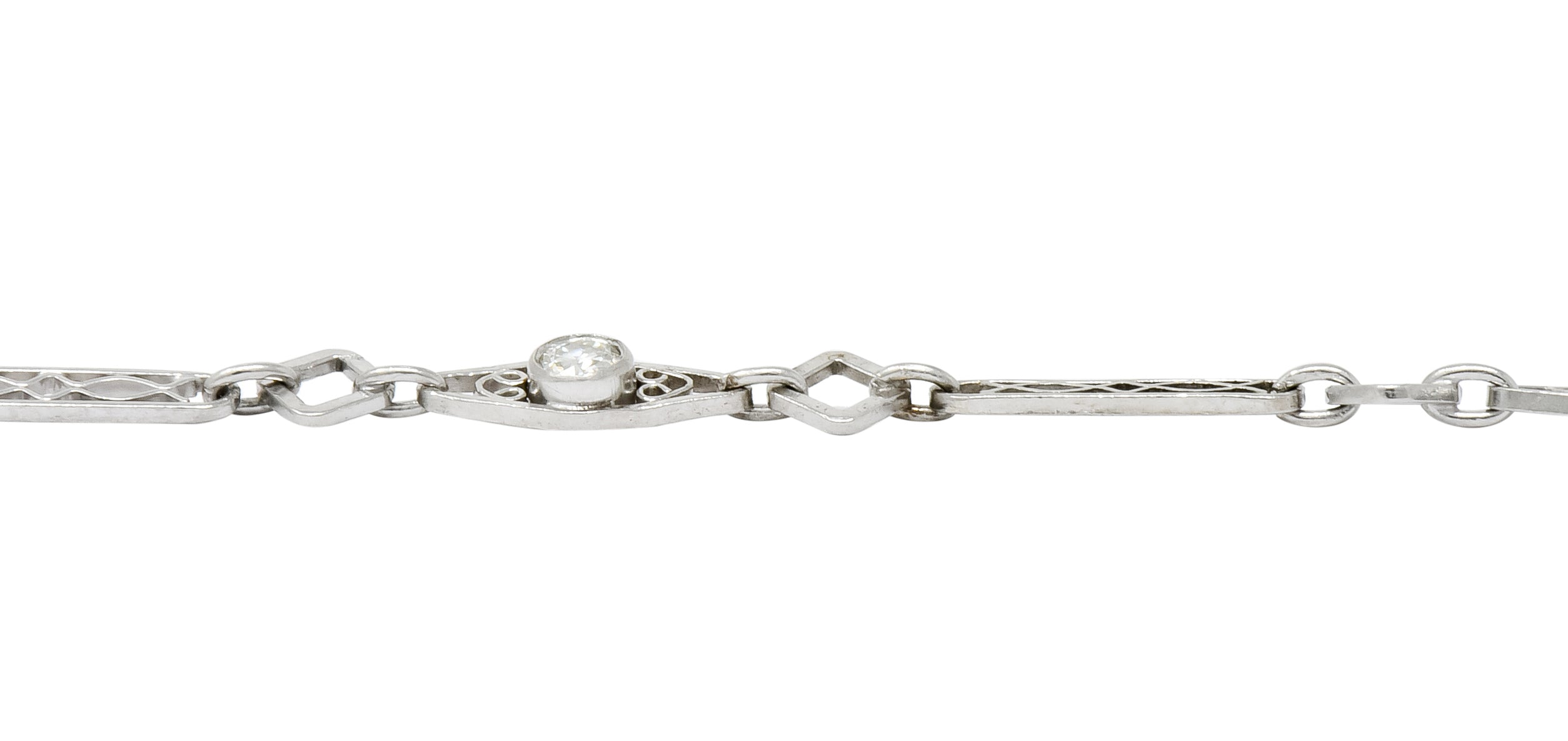 Graceful Art Deco Diamond Platinum Filigree Link Bracelet - Wilson's Estate Jewelry