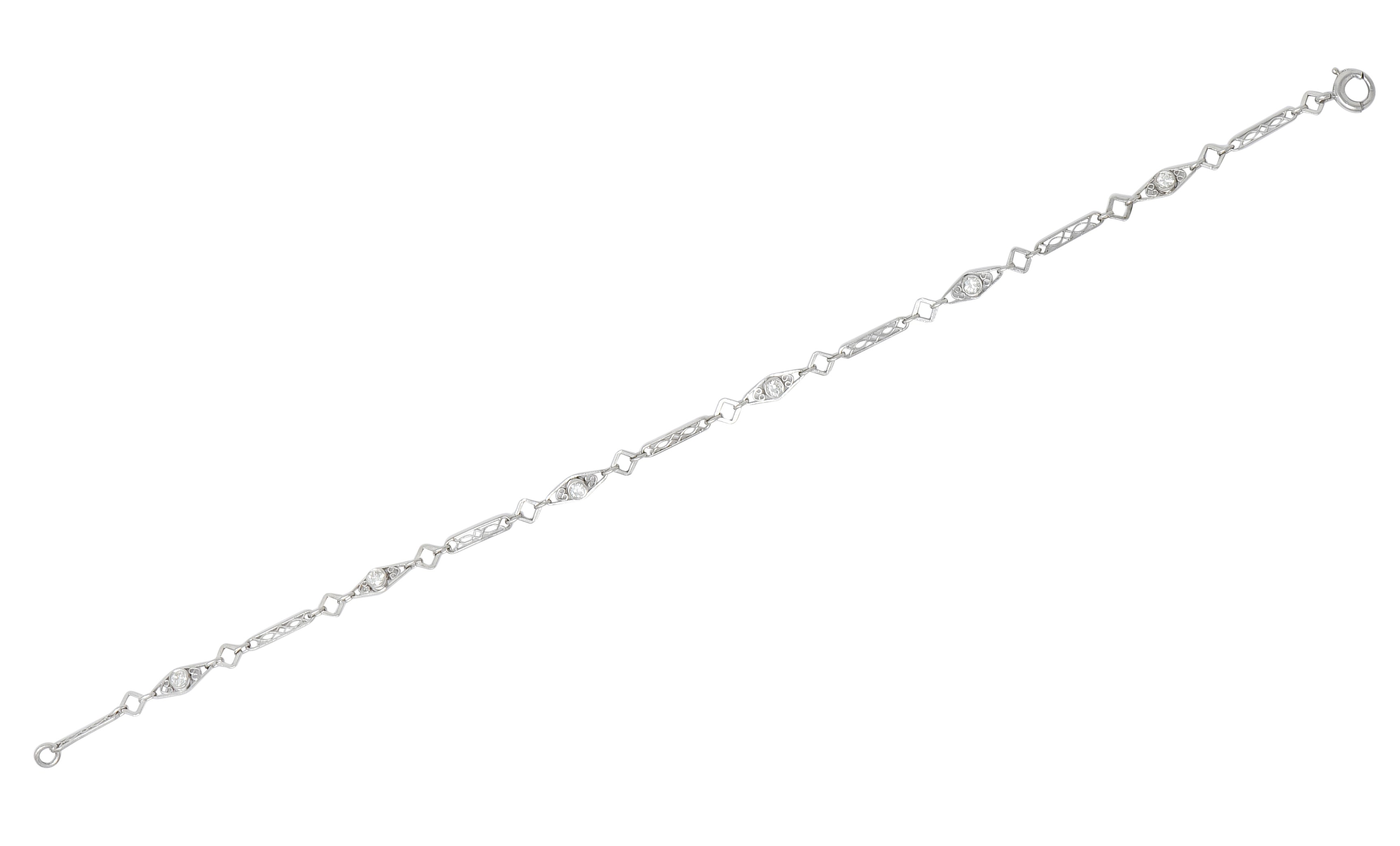 Graceful Art Deco Diamond Platinum Filigree Link Bracelet - Wilson's Estate Jewelry