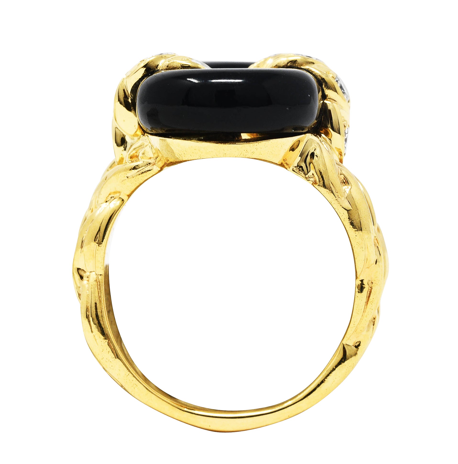 Van Cleef & Arpels Onyx Diamond 18 Karat Gold Linkage RingRing - Wilson's Estate Jewelry