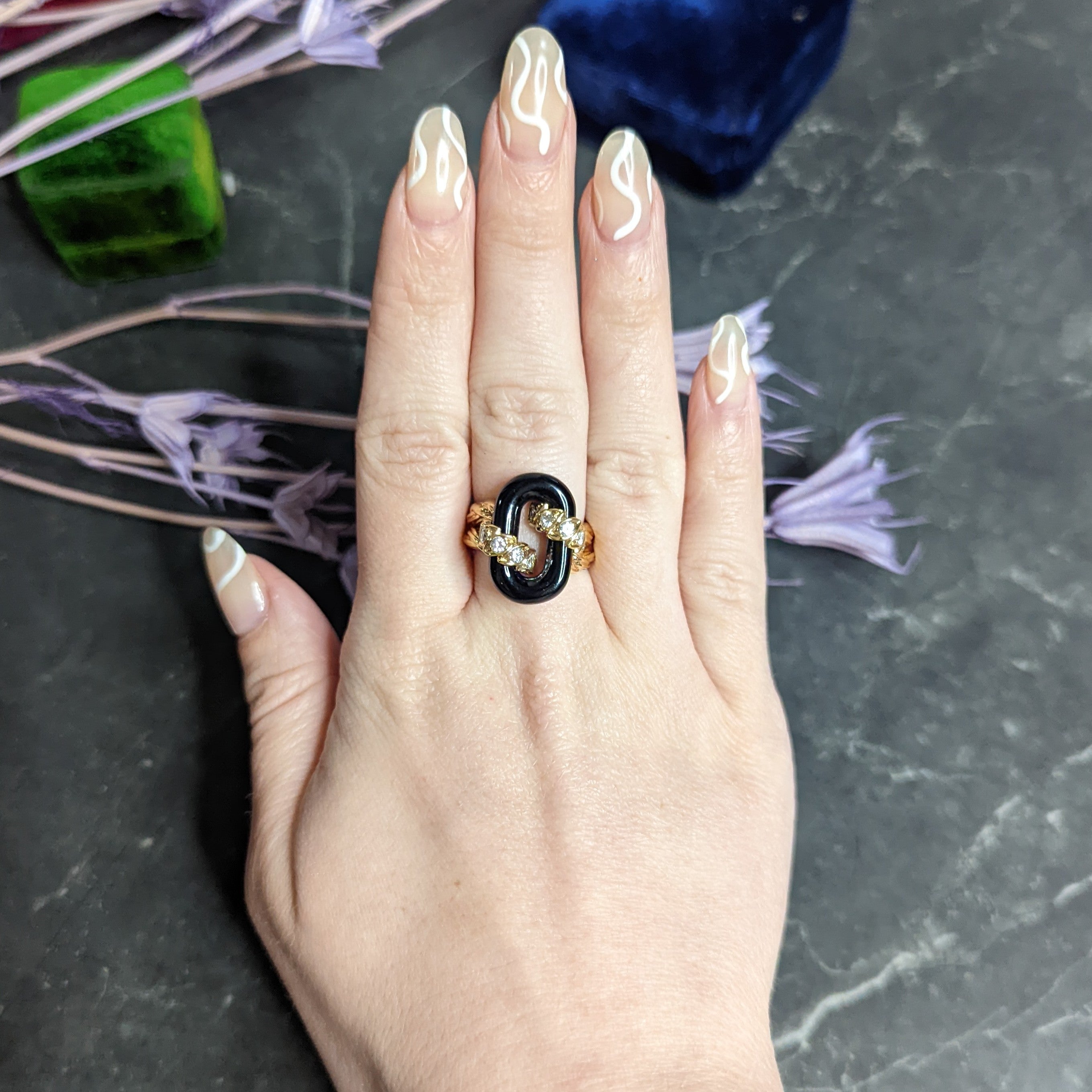 Van Cleef & Arpels Onyx Diamond 18 Karat Gold Linkage Ring Wilson's Estate Jewelry