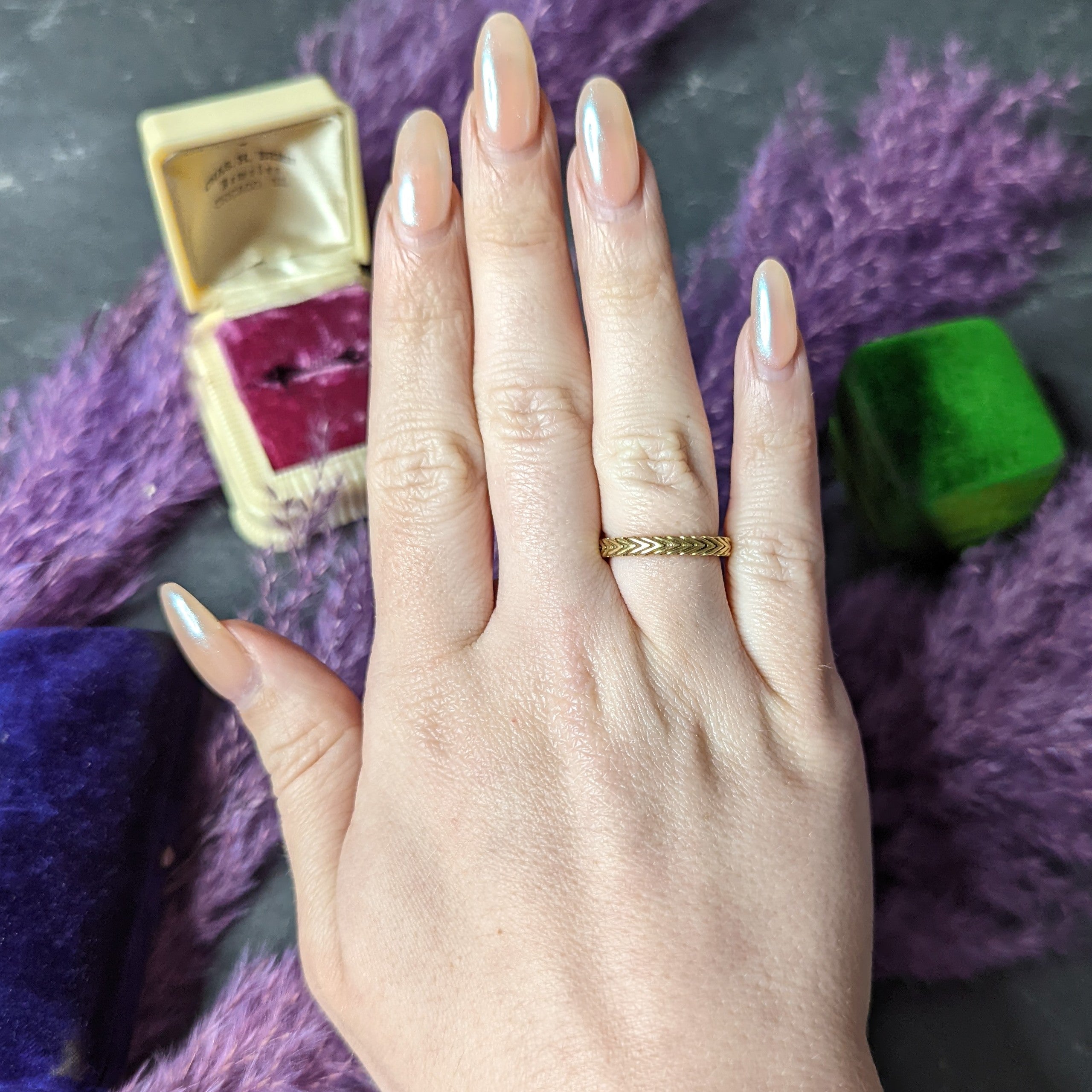 Van Cleef & Arpels Vintage French 18 Karat Yellow Gold Wheat Band Ring Wilson's Estate Jewelry