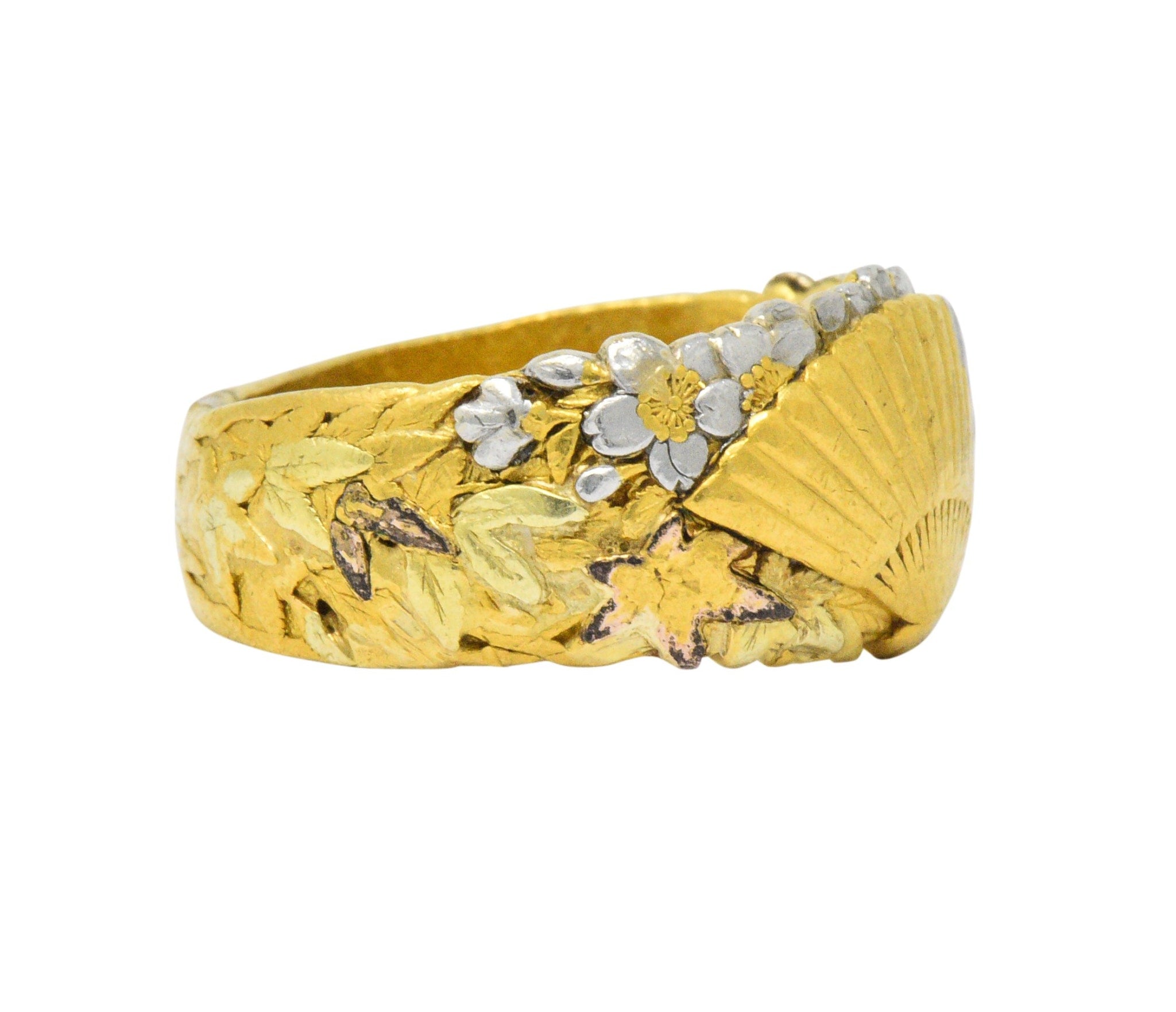 Chinese Late Victorian Tri-Color 22 Karat Gold Platinum Fan Band Ring Wilson's Estate Jewelry