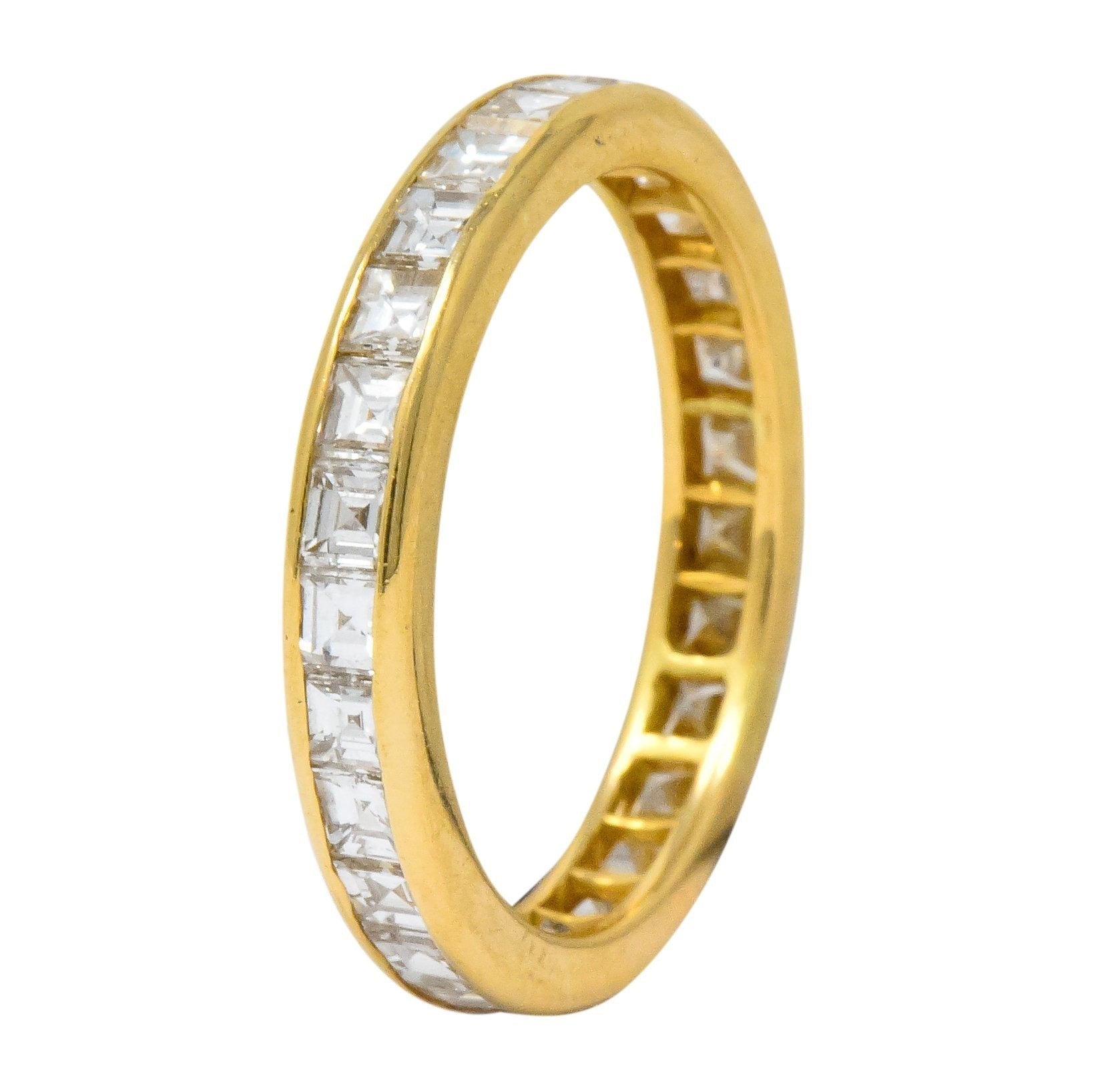Sleek Oscar Heyman Contemporary 1.35 CTW Square Step Cut Diamond 18 Karat Gold Eternity Band - Wilson's Estate Jewelry